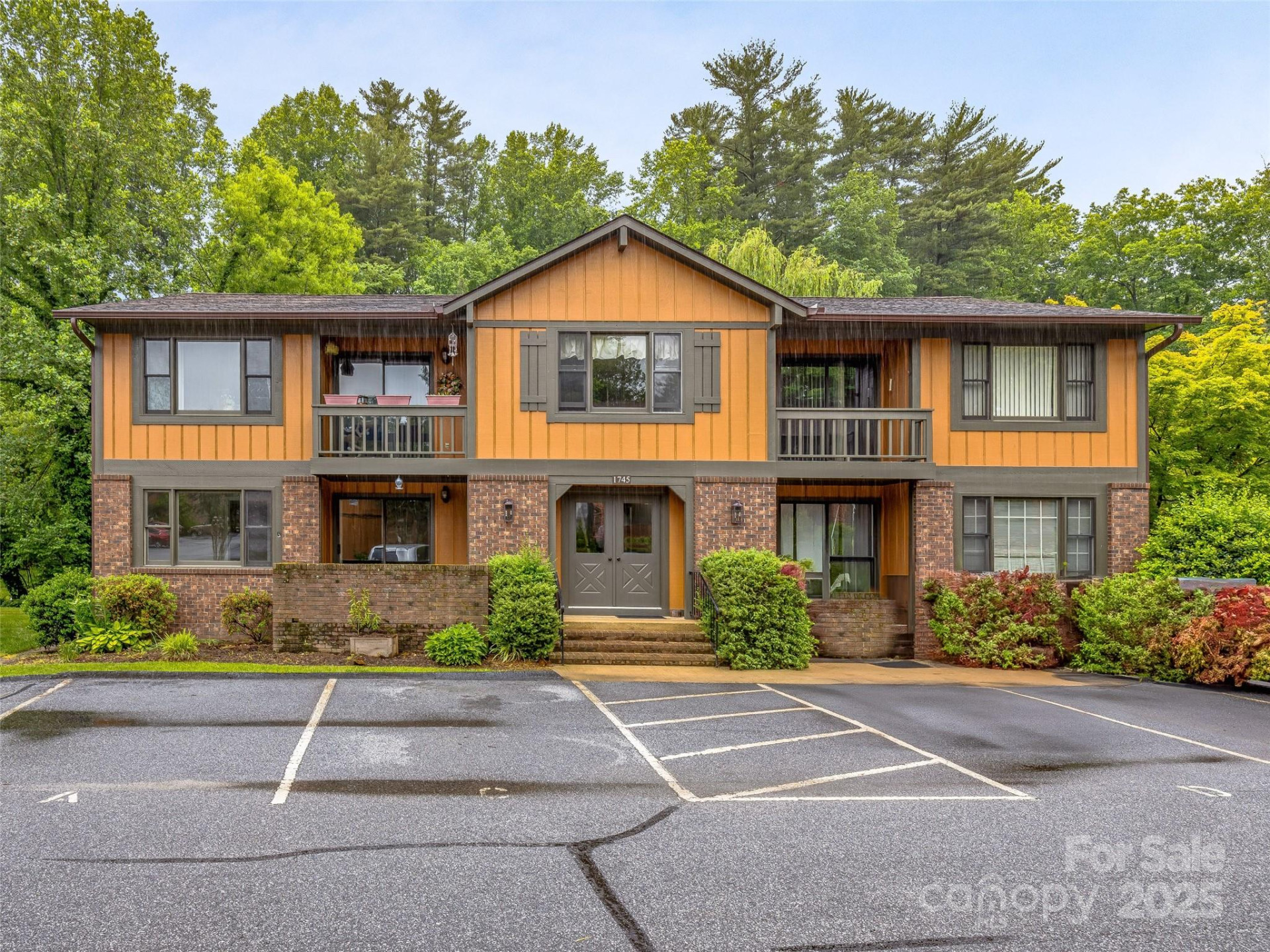 1745 Haywood Manor Road #A - Photo 2
