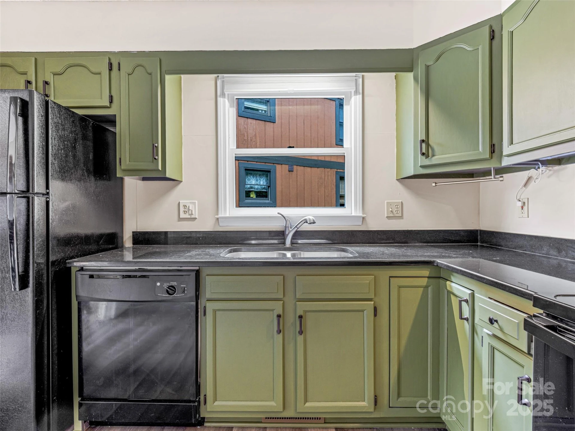 1745 Haywood Manor Road #A - Photo 15