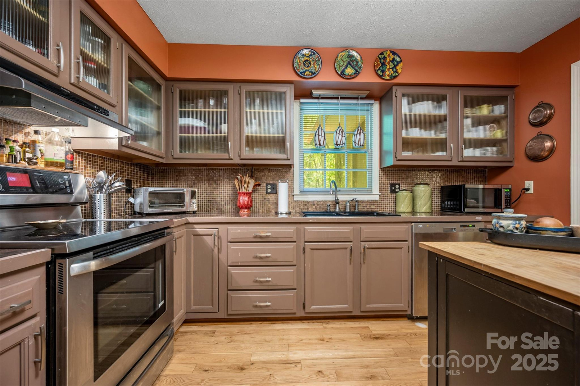 144 Beechwood Drive - Photo 11