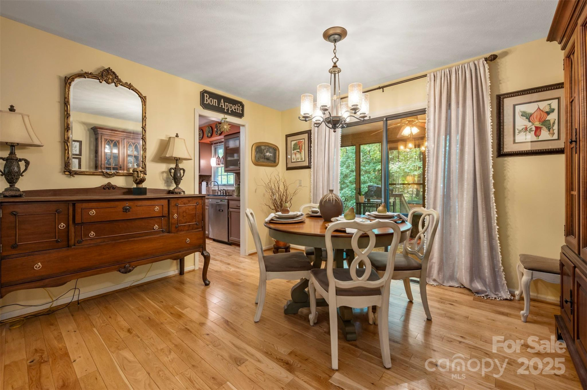 144 Beechwood Drive - Photo 8