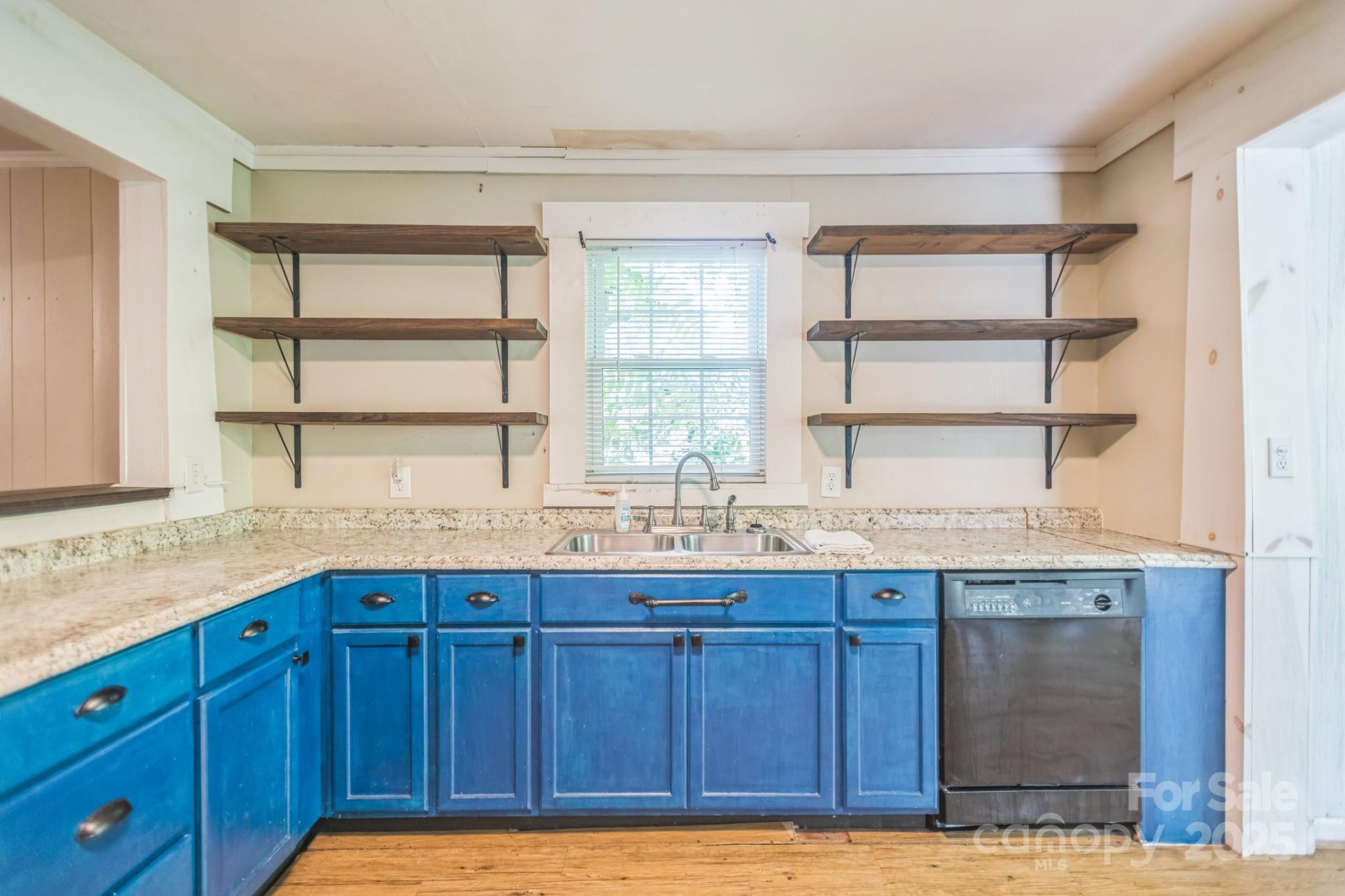 379 Louisiana Avenue - Photo 9