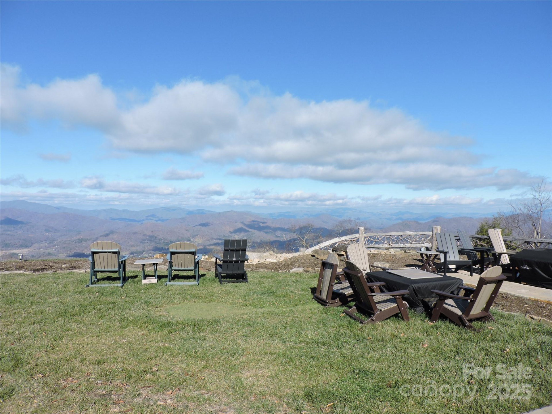 LOT15 Mountain Heritage Road