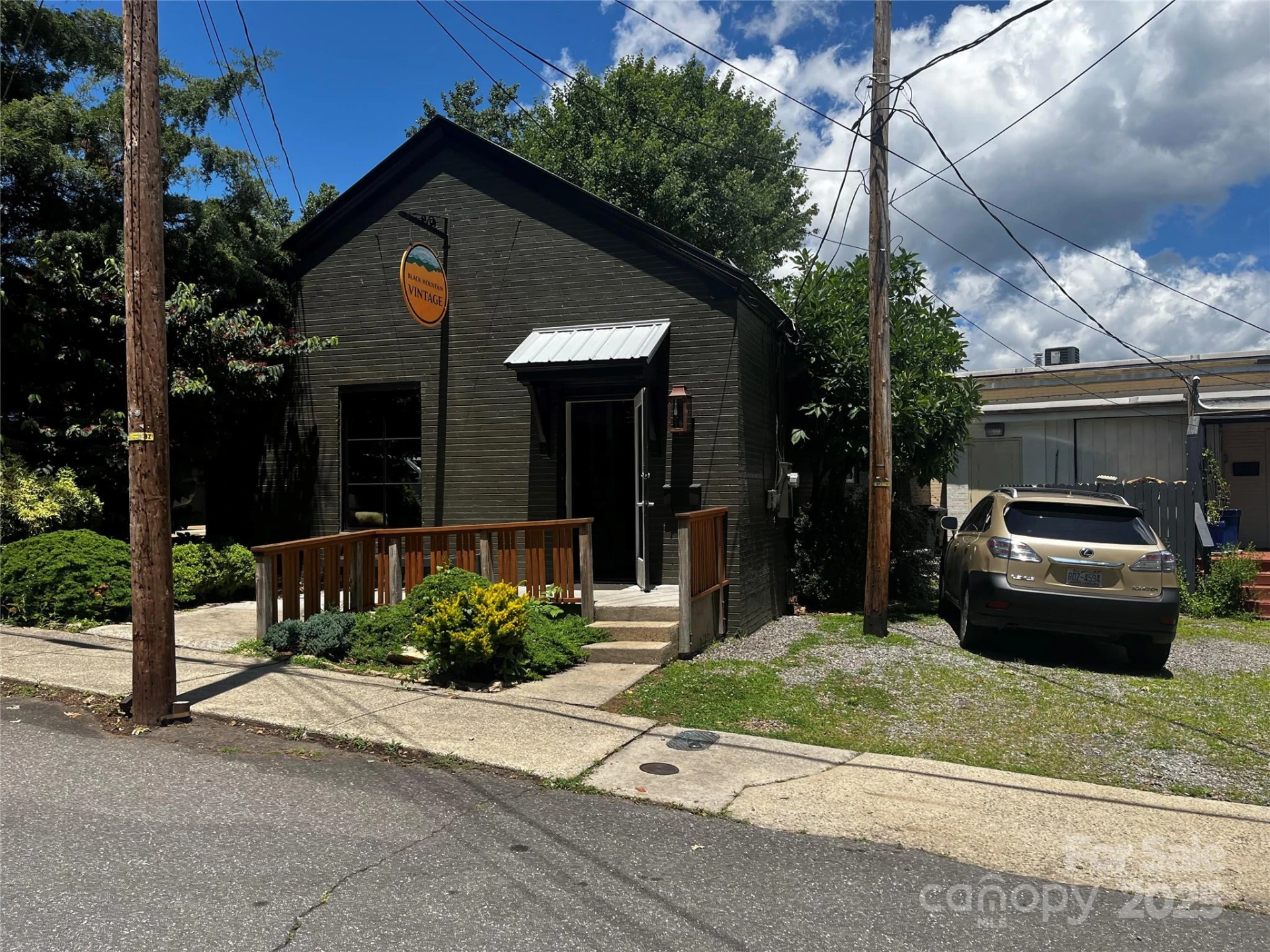 104 Church Street