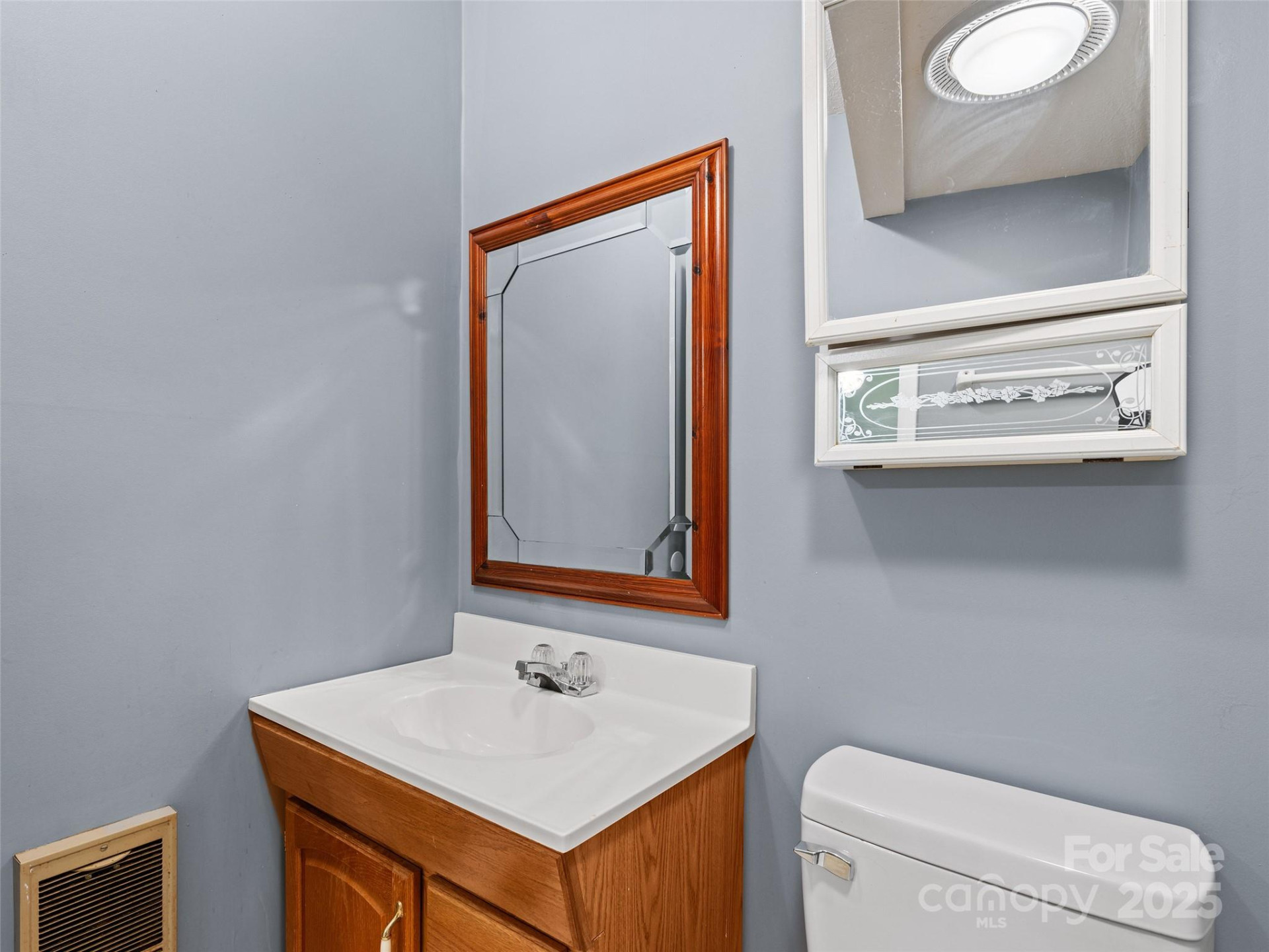 228 Hyatt Street - Photo 13