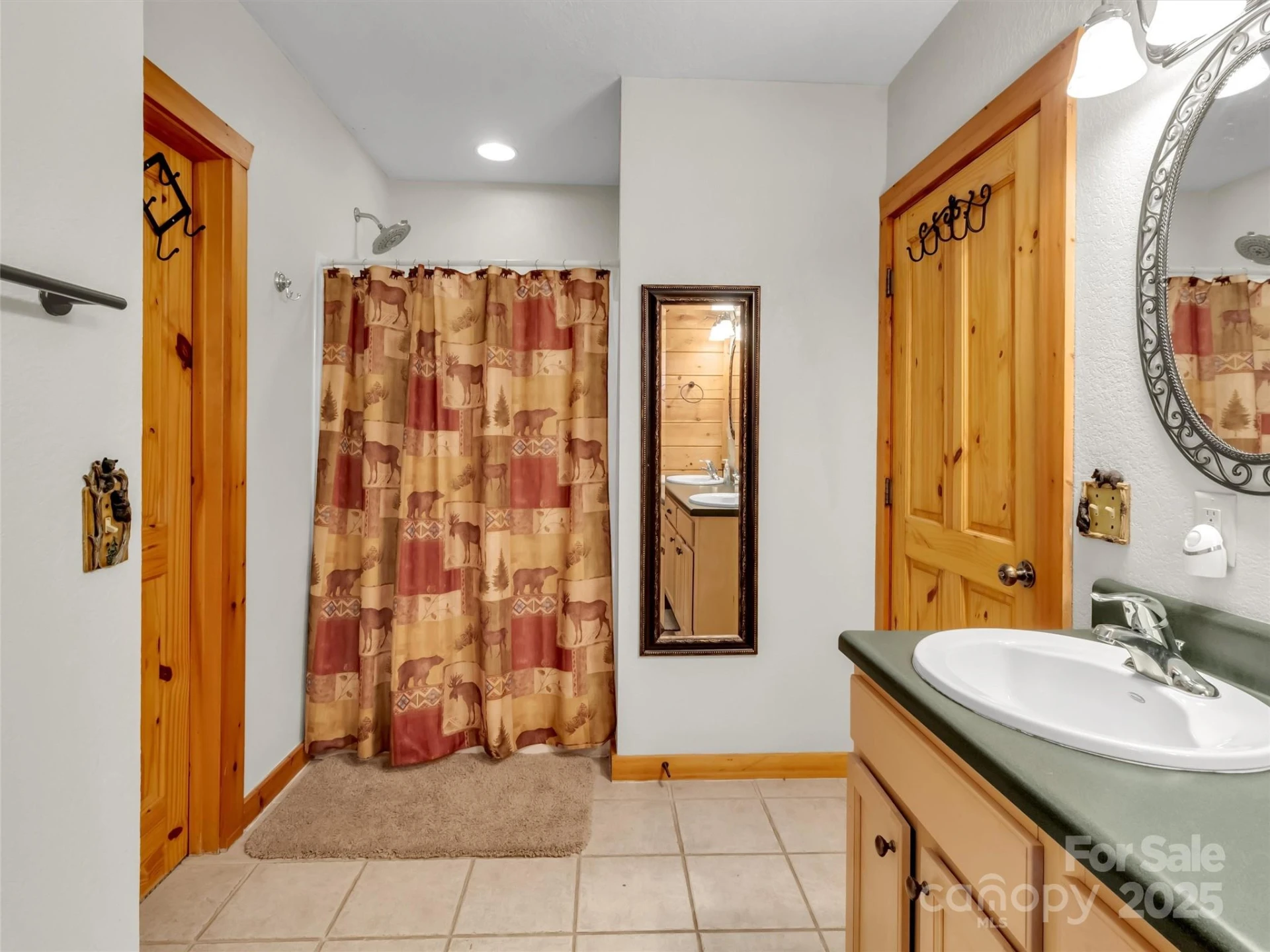 1064 Point Of View Drive - Photo 18