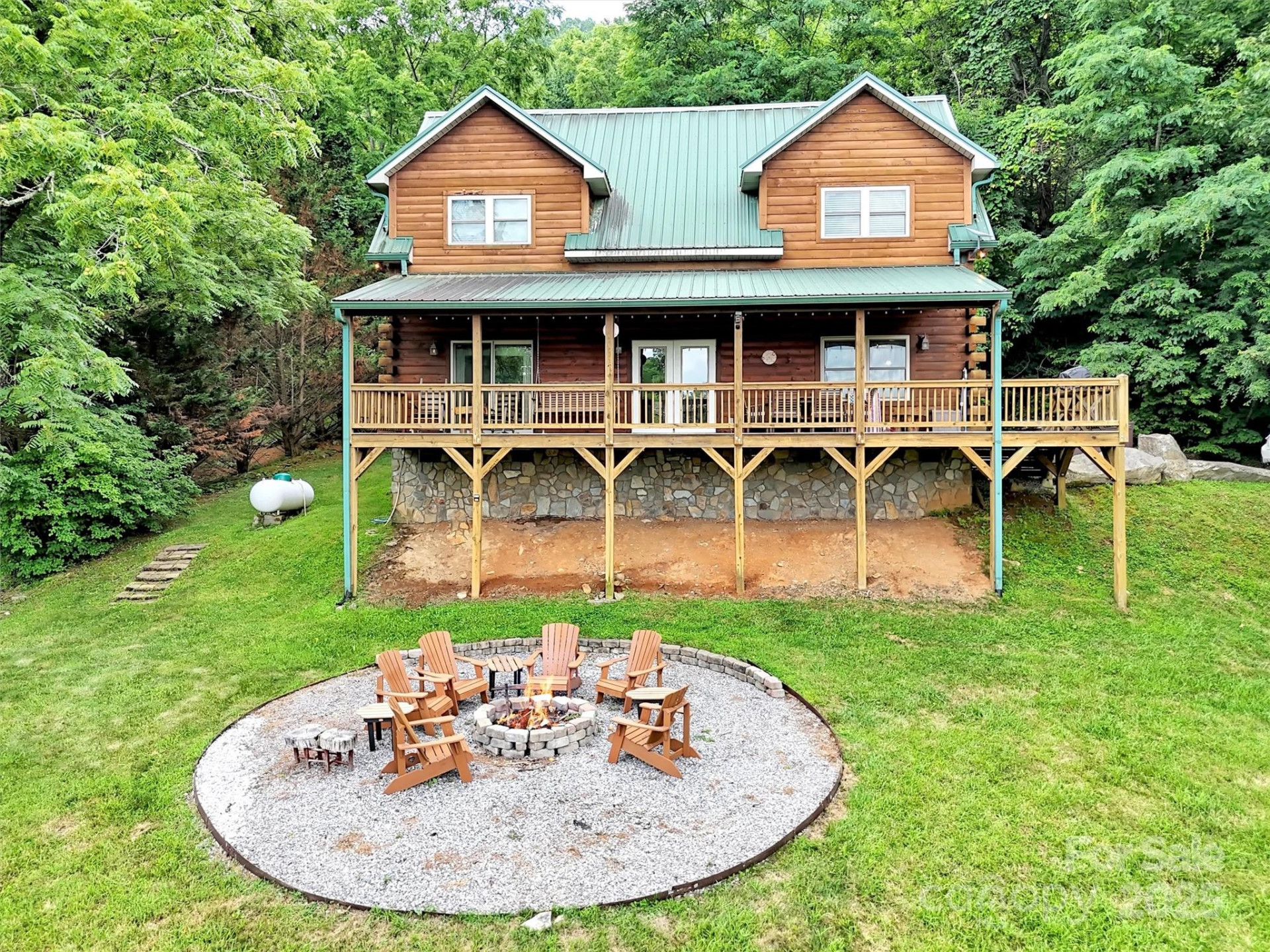 1064 Point Of View Drive - Photo 31