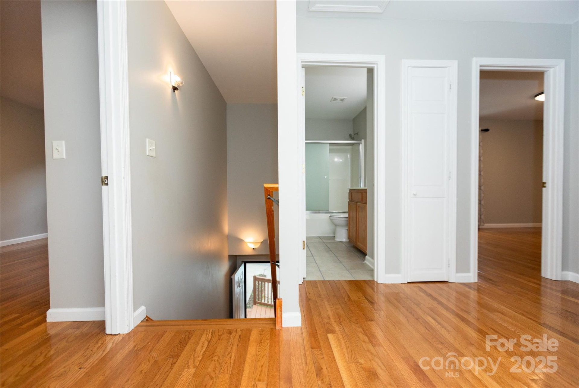 13 Castle Street #A and B - Photo 16