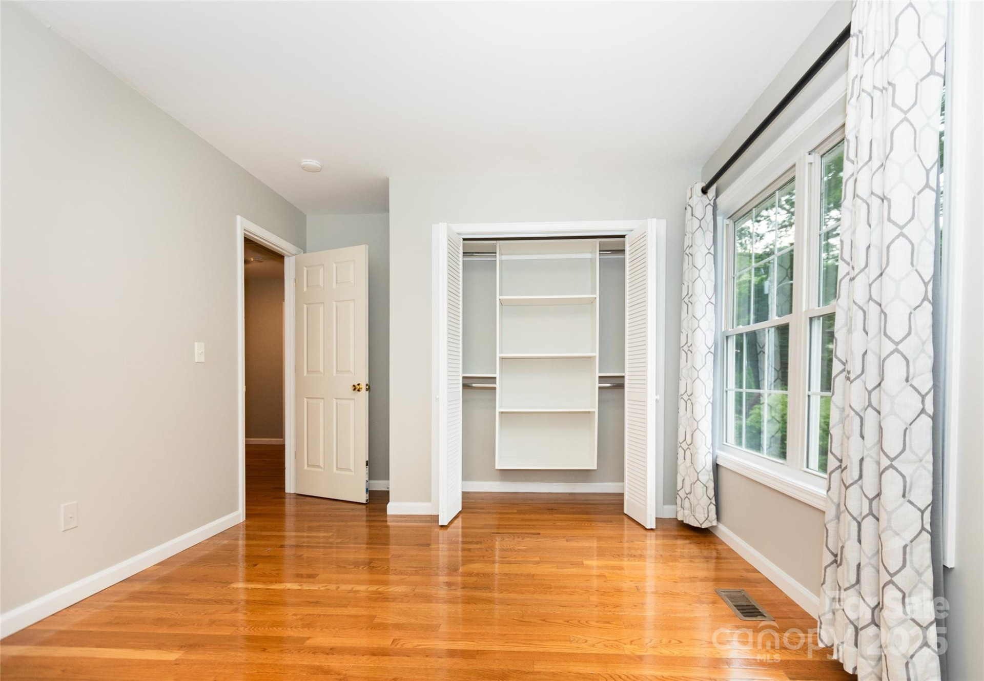 13 Castle Street #A and B - Photo 26