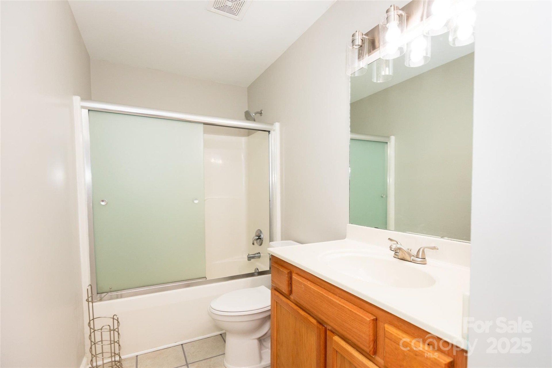 13 Castle Street #A and B - Photo 27