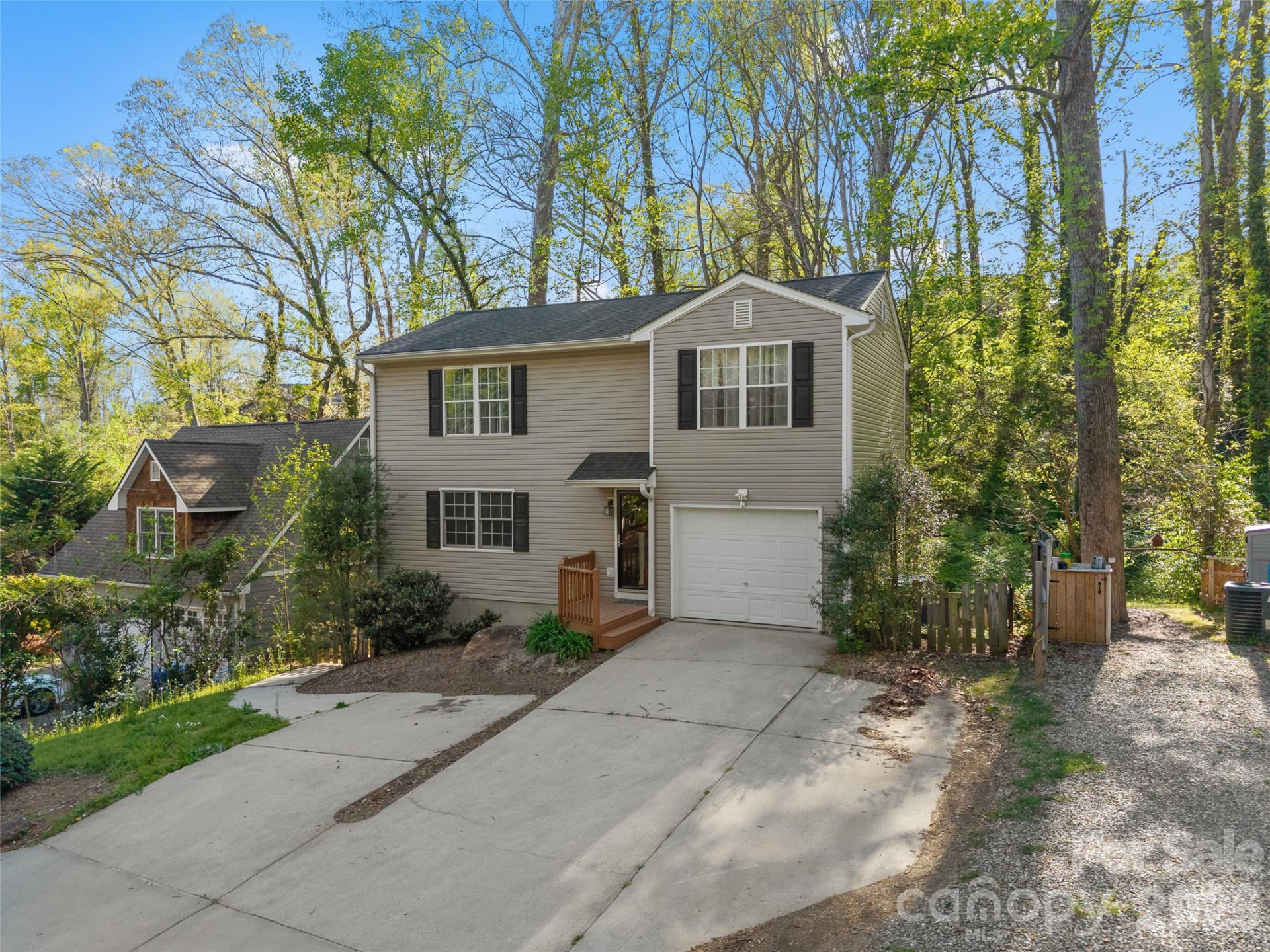 13 Castle Street #A and B - Photo 57