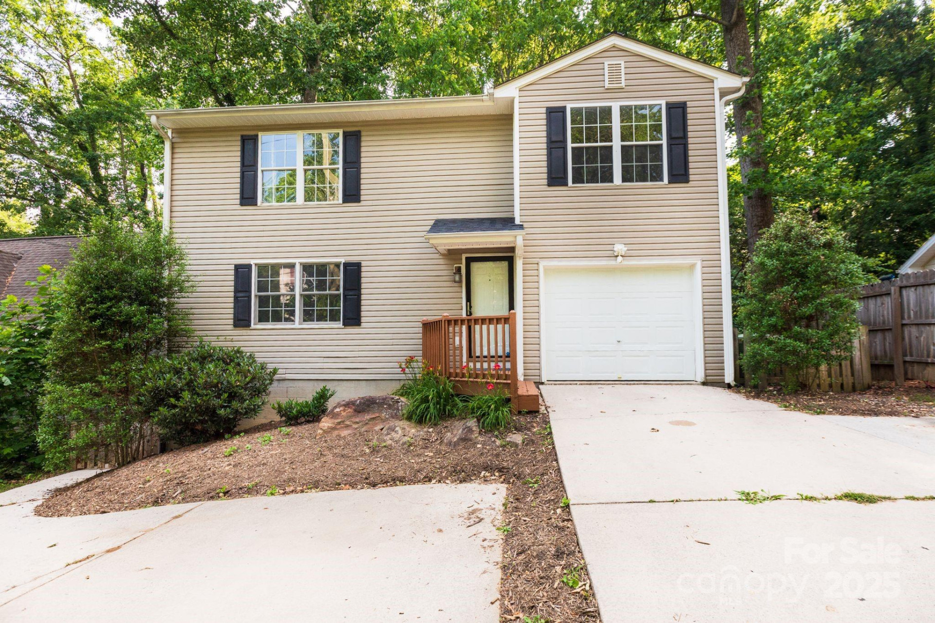 13 Castle Street #A and B - Photo 8