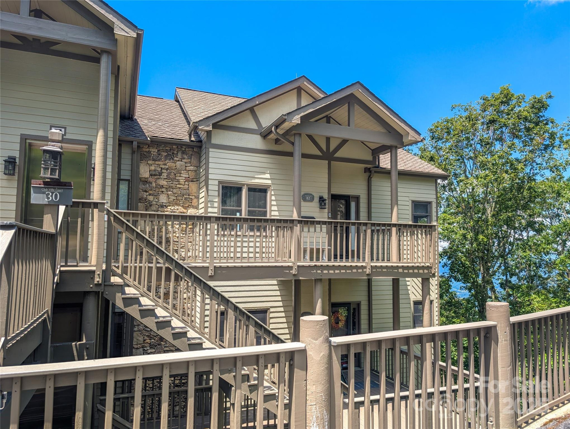 30 Club Villa Court #B2 - Photo 2