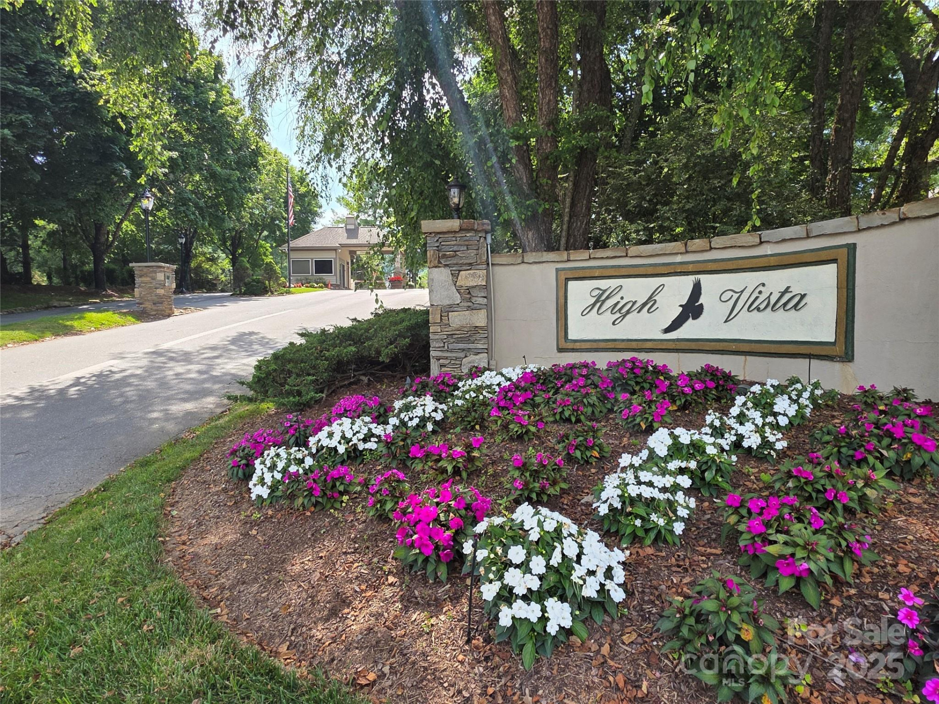 801399 Ivy Road #216 - Photo 2