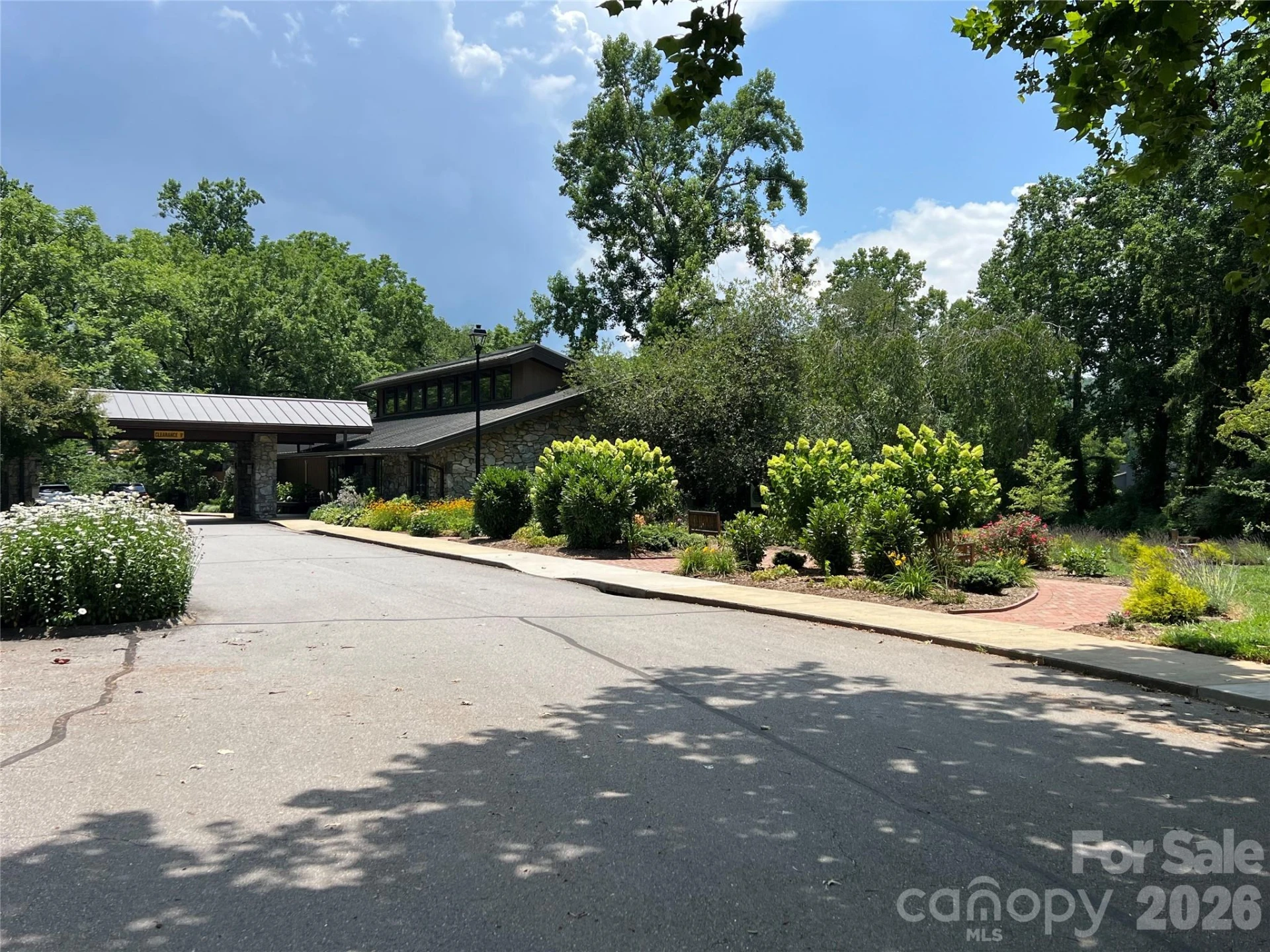 609 Crowfields Lane - Photo 45