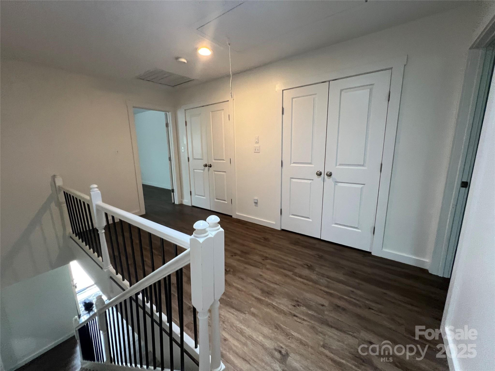 609 Crowfields Lane - Photo 22