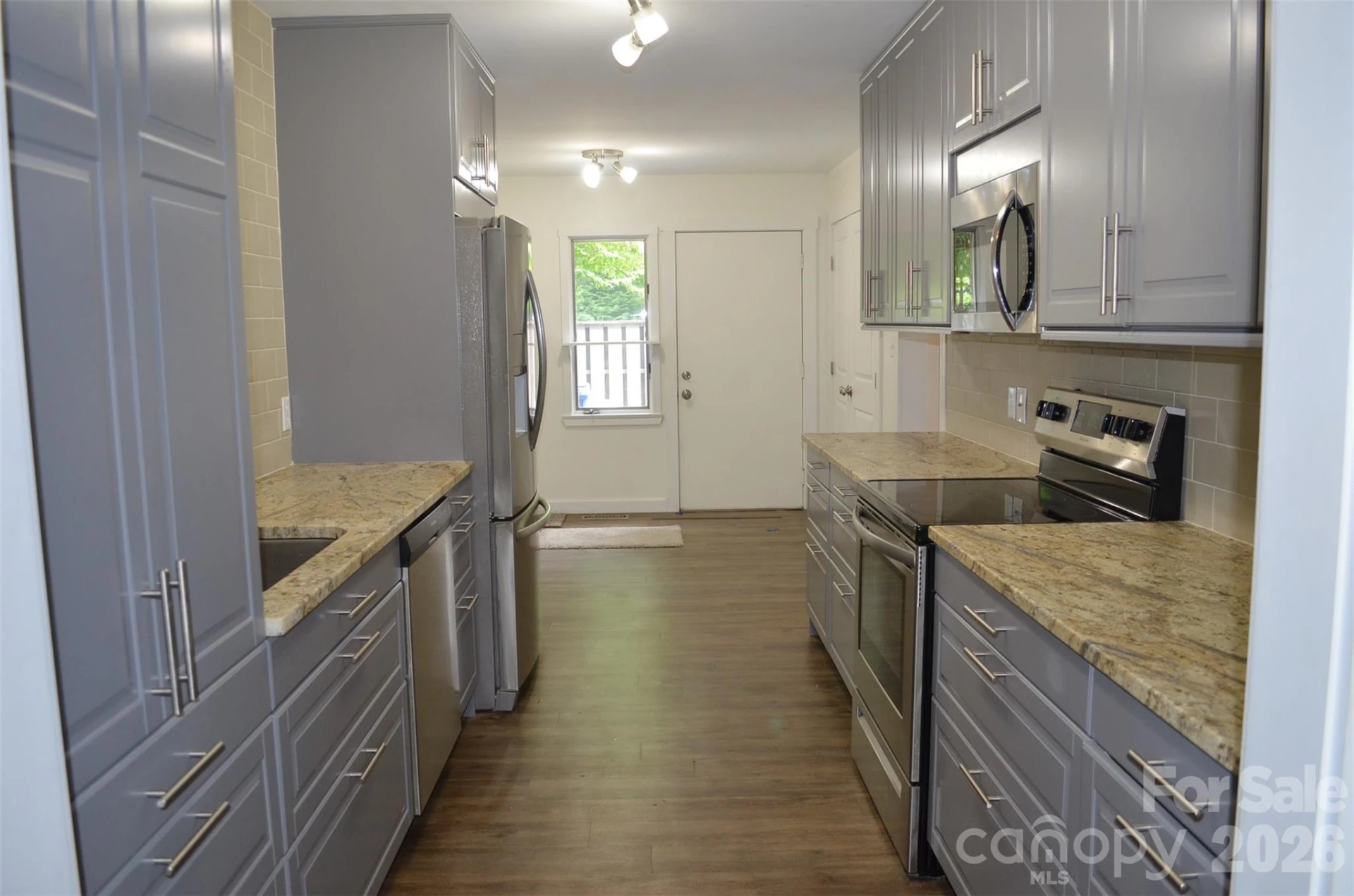 609 Crowfields Lane - Photo 10
