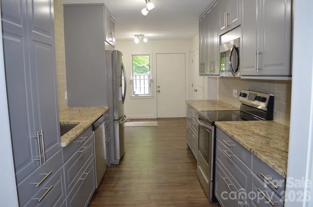 609 Crowfields Lane - Photo 12
