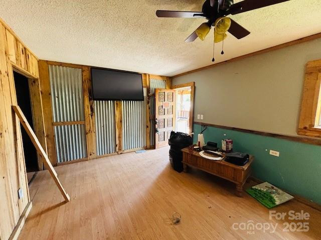 198 Morningside Drive - Photo 3