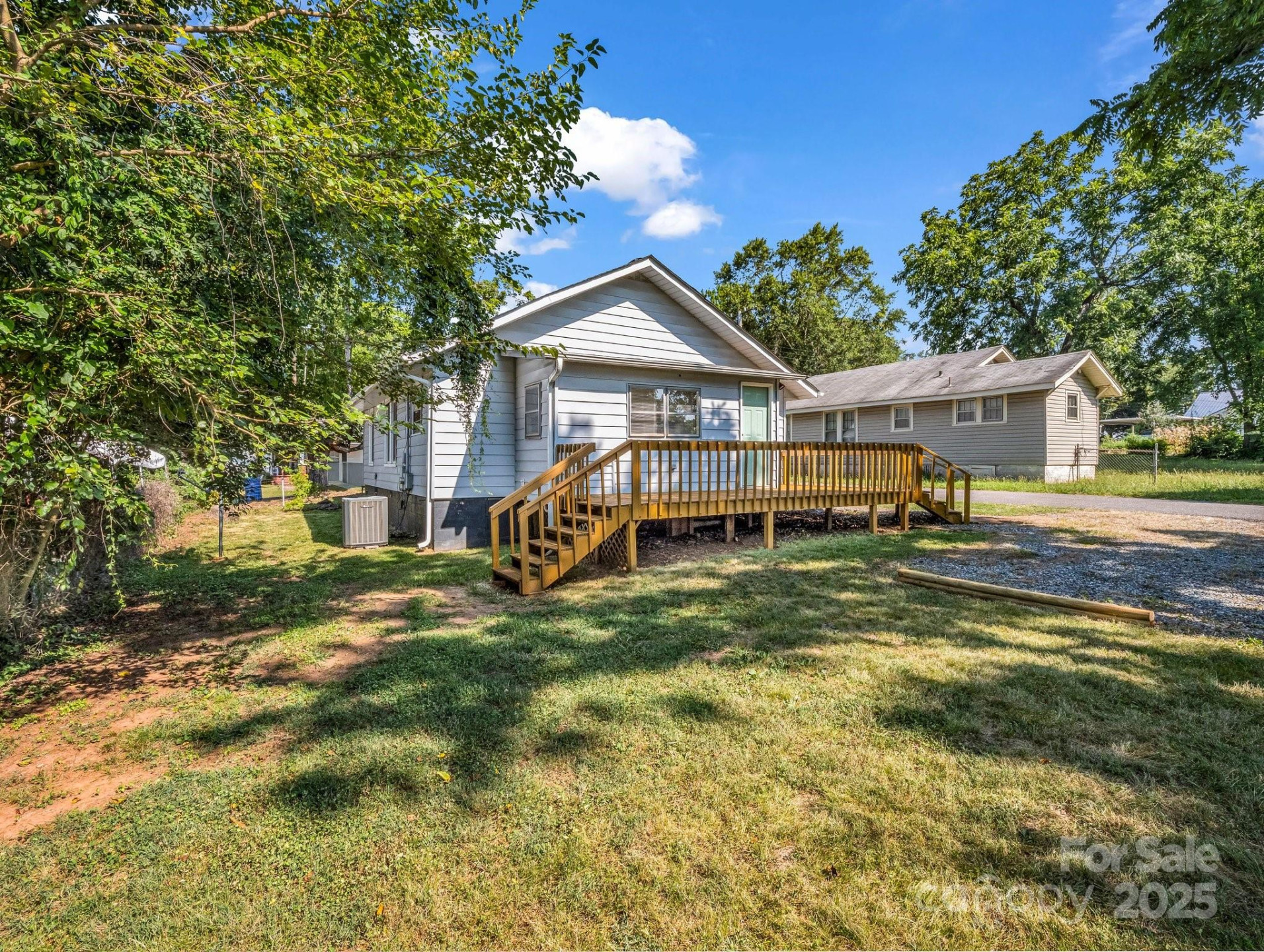 149 Wisconsin Street - Photo 4