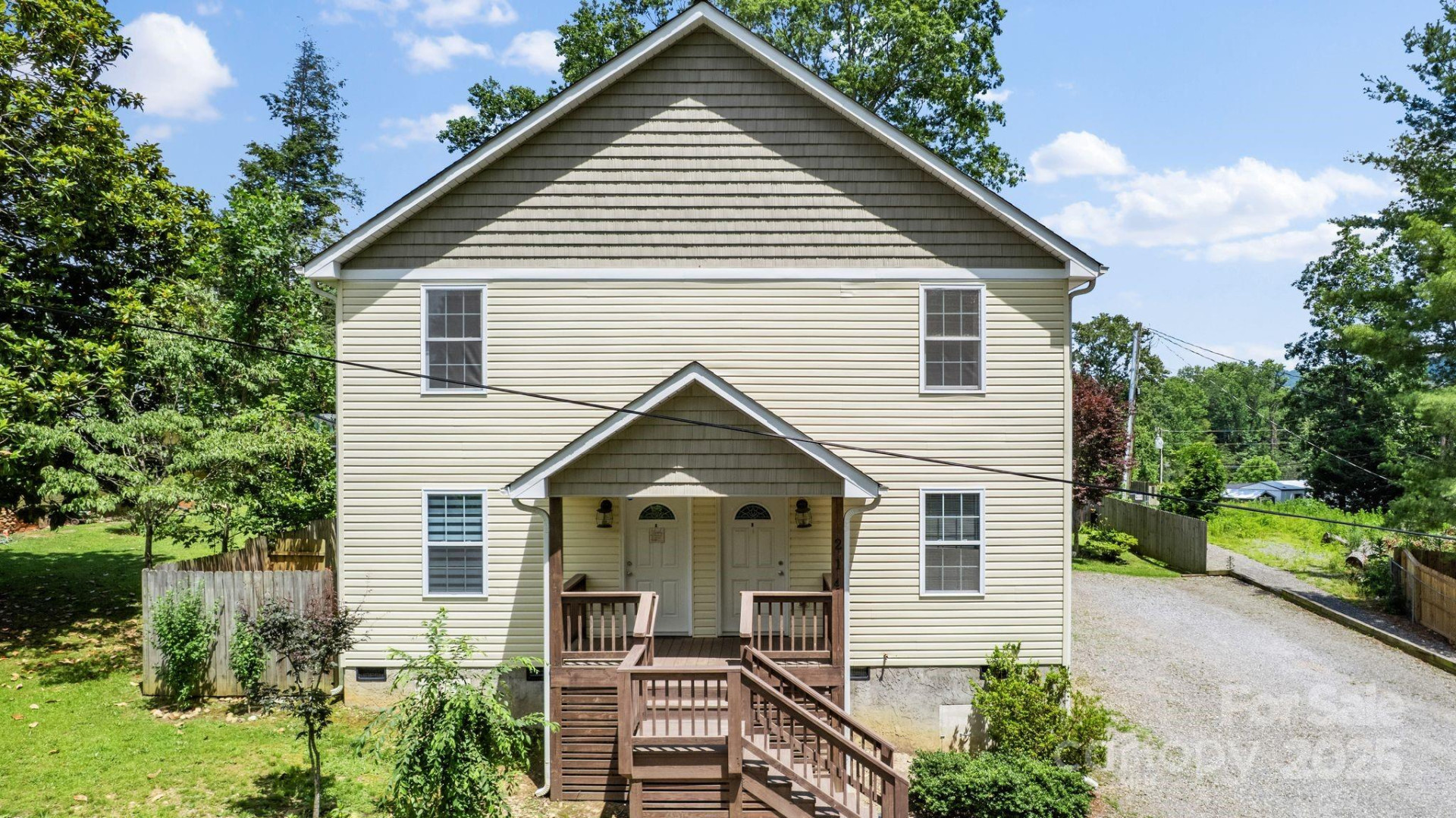 212 & 214 Portmanvilla Road - Photo 3