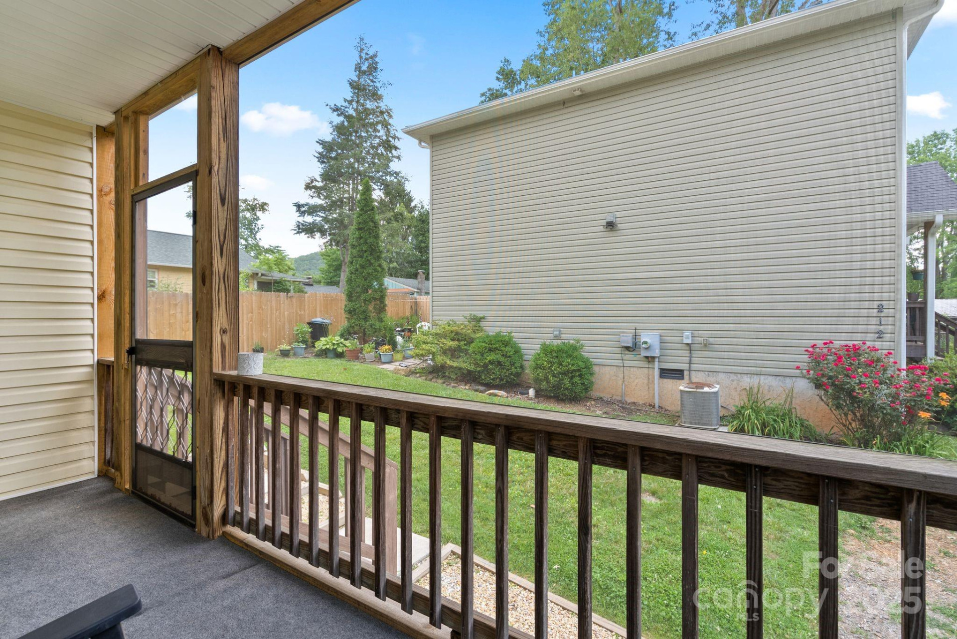 212 & 214 Portmanvilla Road - Photo 25