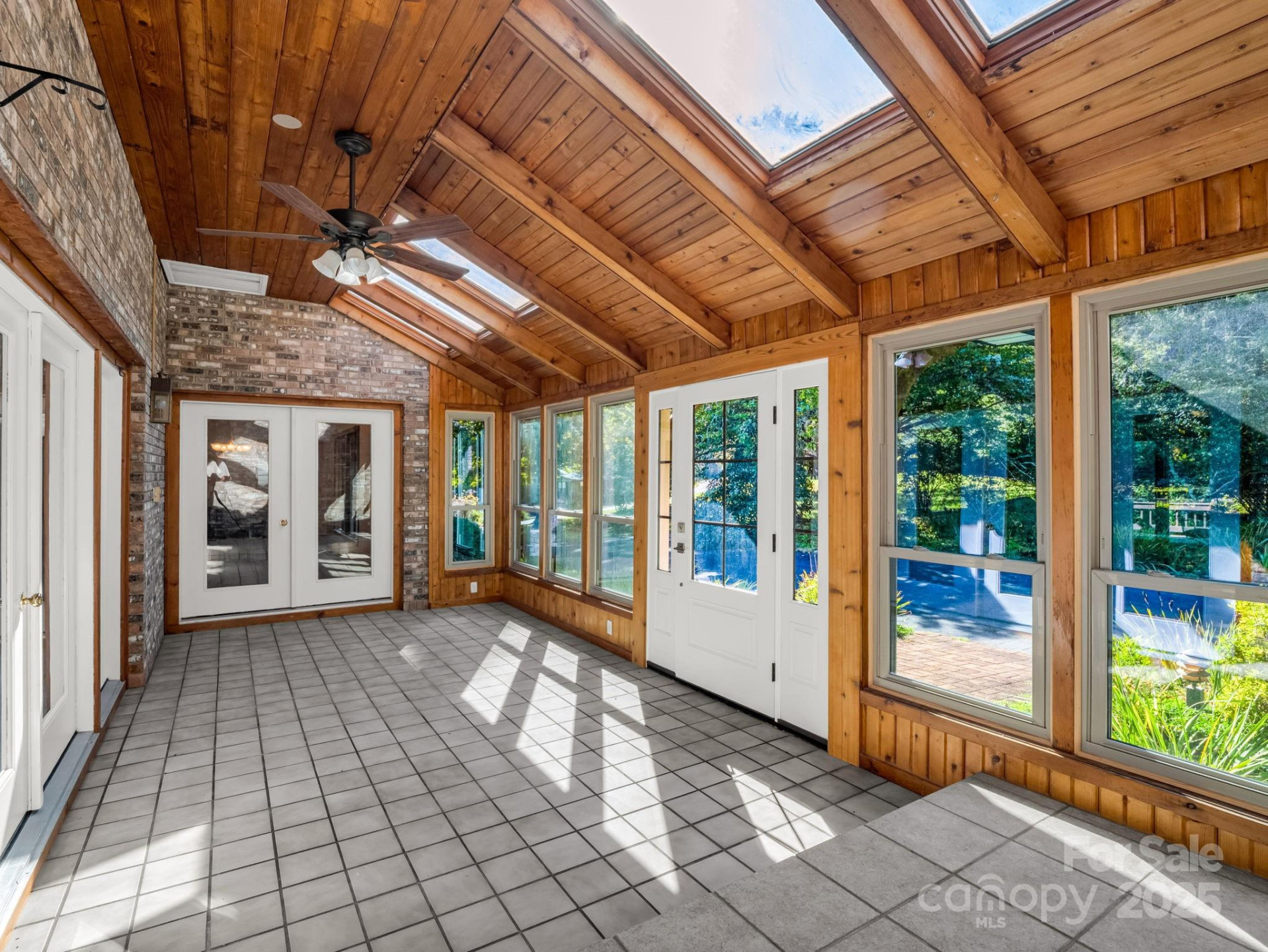 26 Canter Court - Photo 5