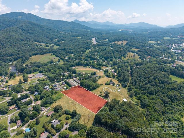 00 Summer Breeze Drive