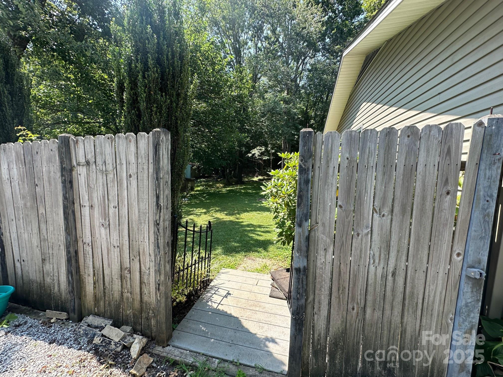 25 Norman Road - Photo 42