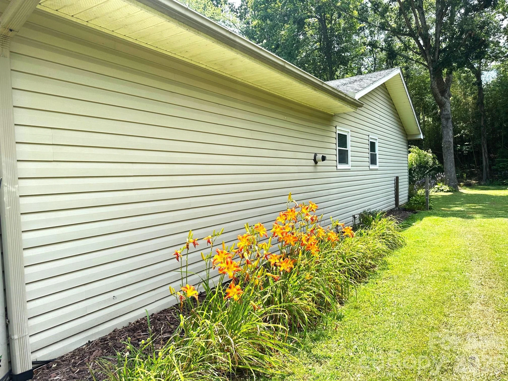 25 Norman Road - Photo 96