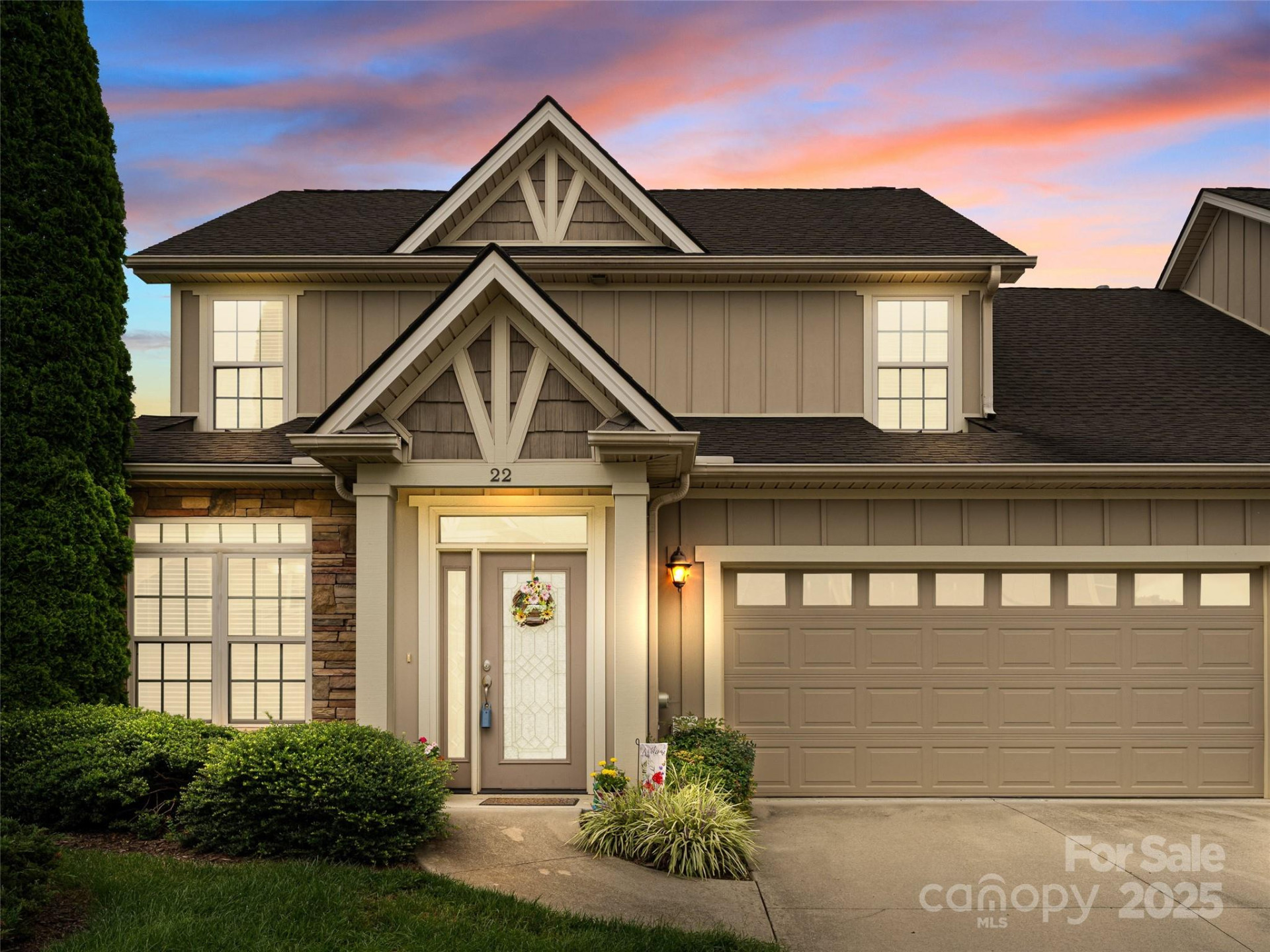 22 Florian Lane - Photo 2