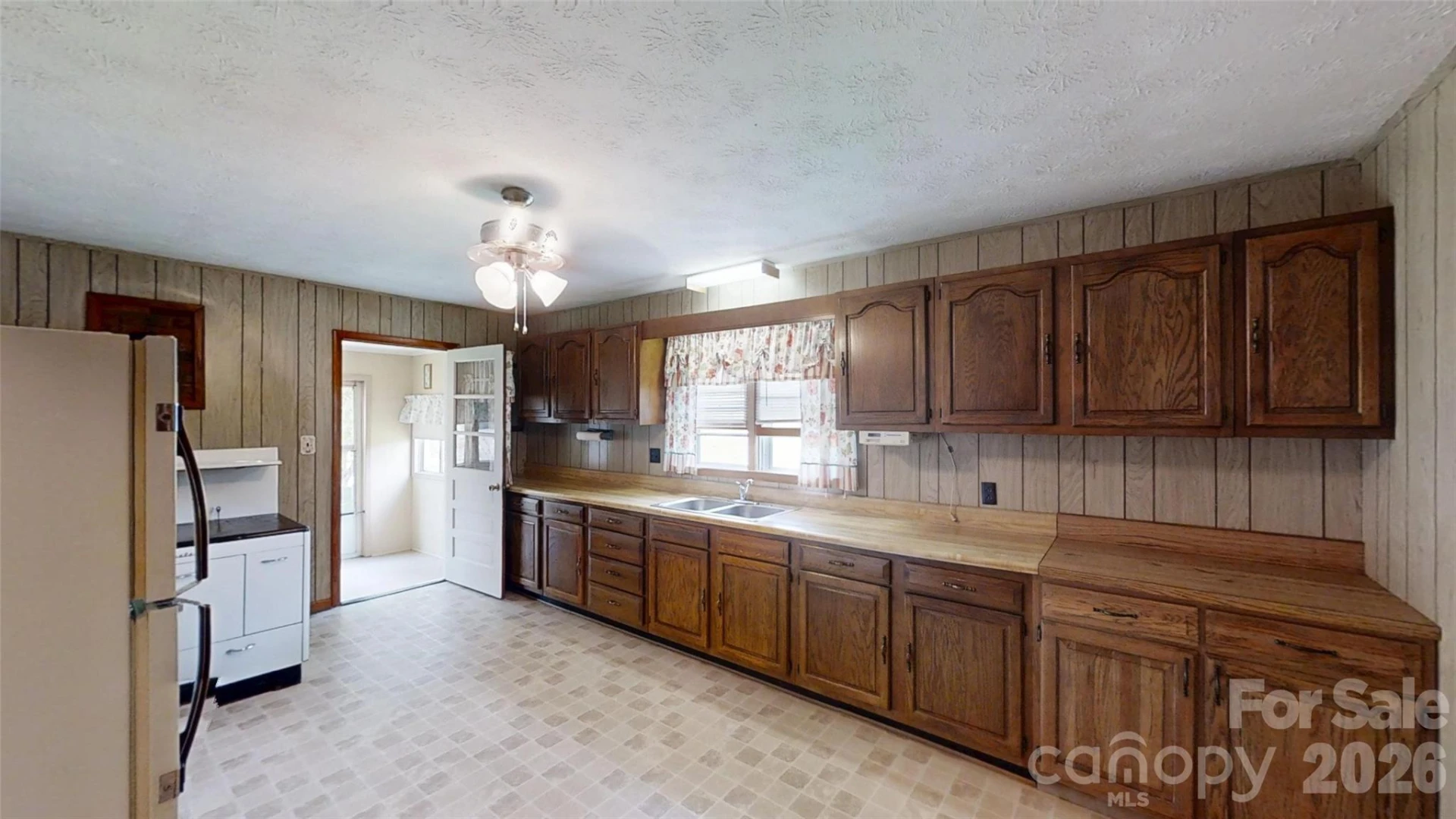 560 Bailey Mountain Road - Photo 20