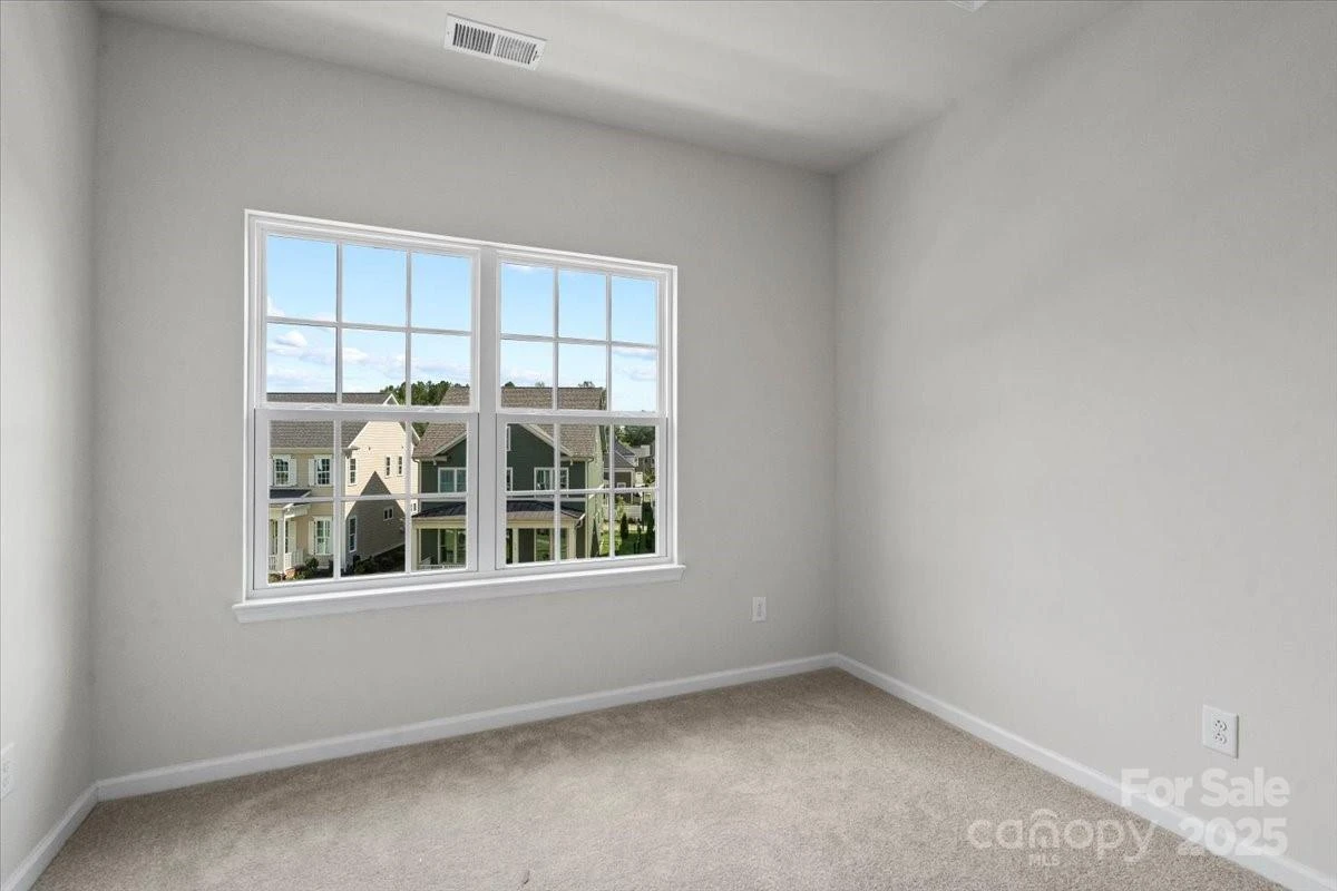 512 Whitehall Circle - Photo 20