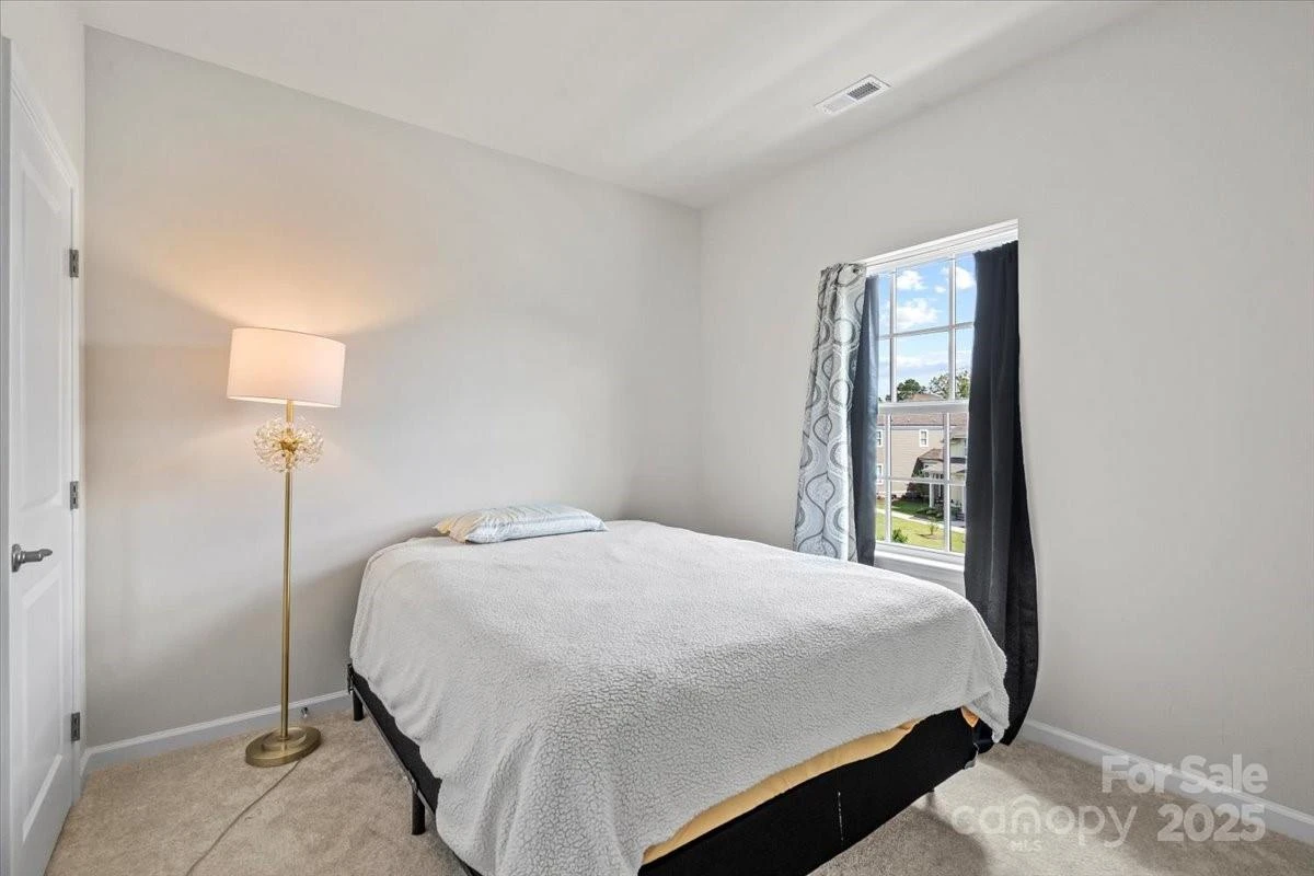 512 Whitehall Circle - Photo 23