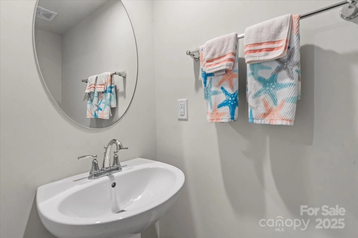 512 Whitehall Circle - Photo 10