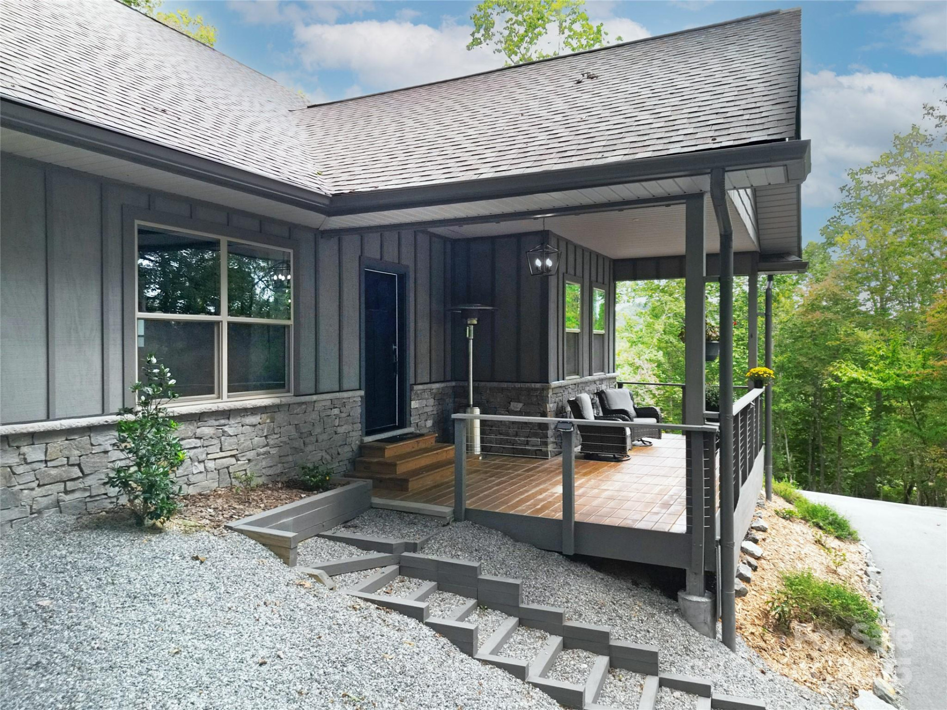 151 Unoga Court - Photo 4