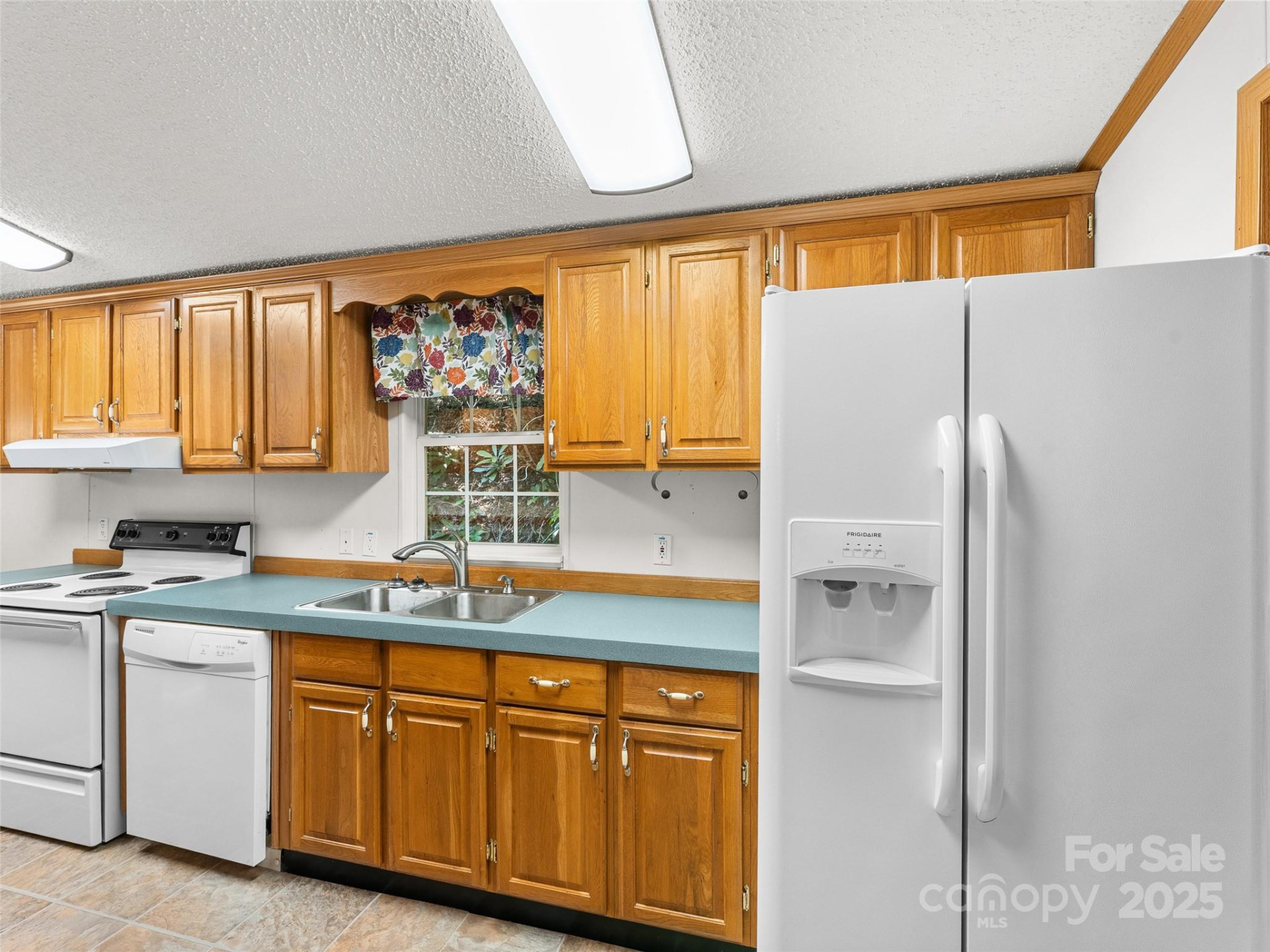 946 Turkey Pen Gap Road - Photo 11