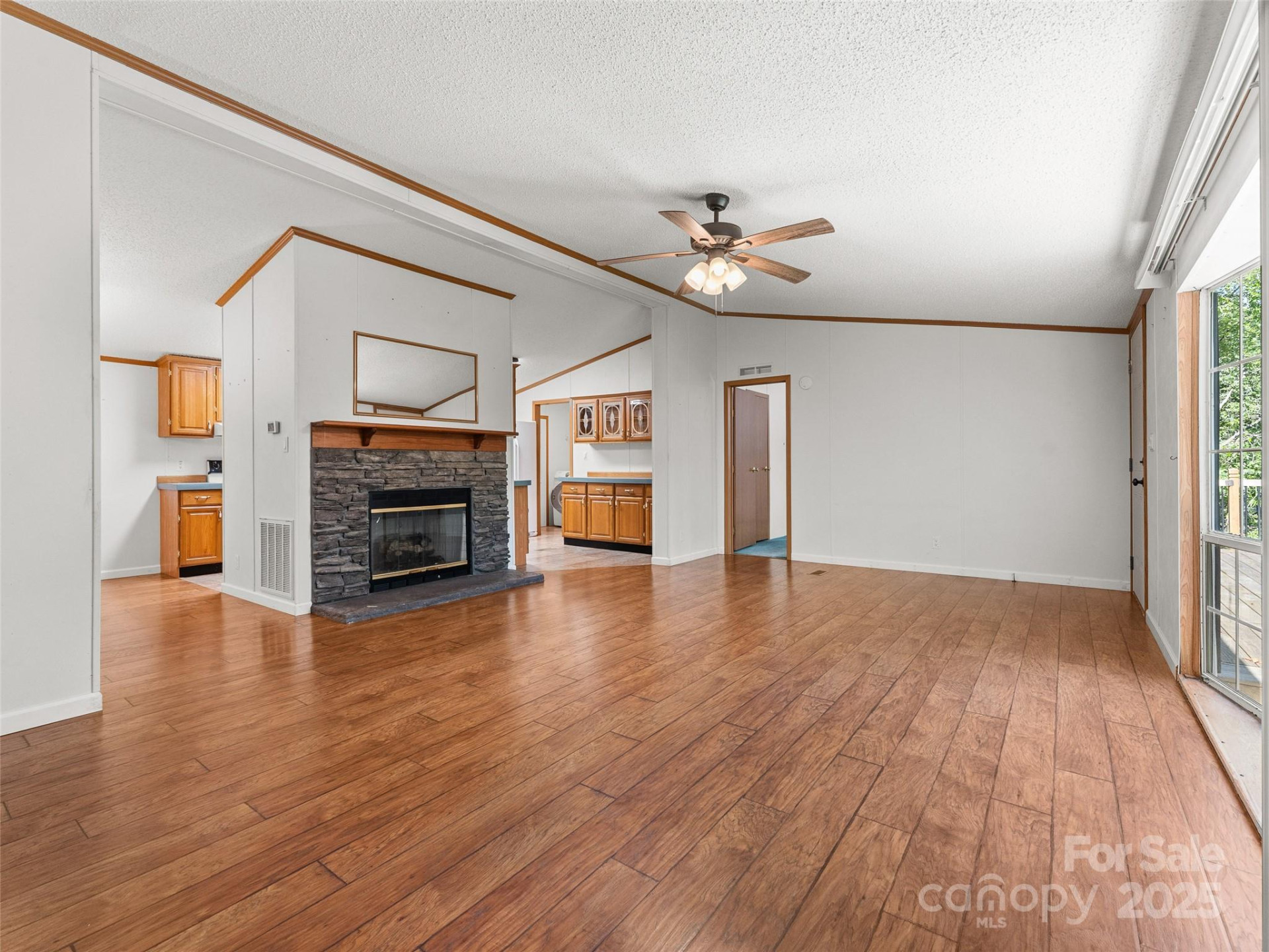 946 Turkey Pen Gap Road - Photo 10