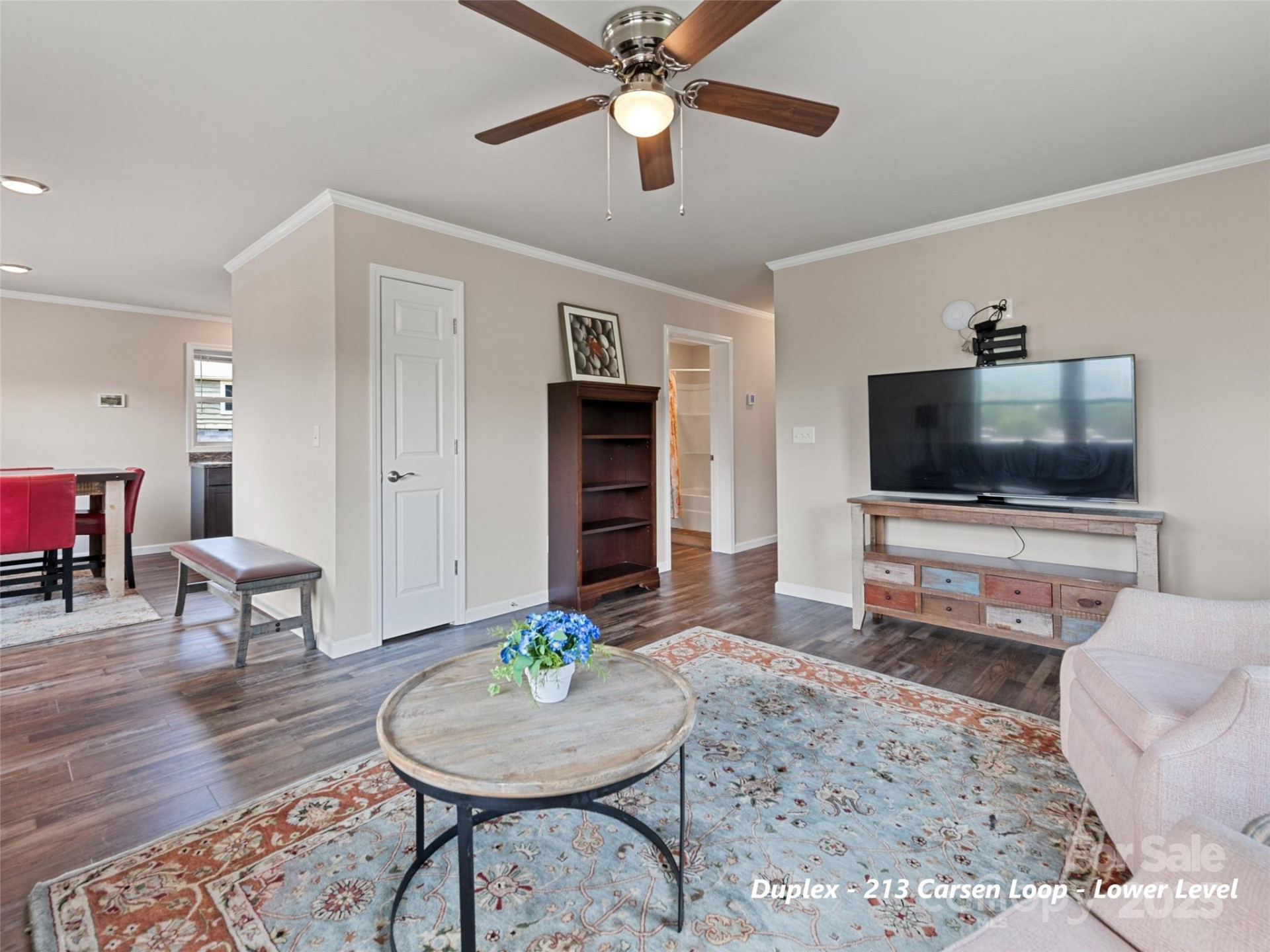 113 Bronco Way - Photo 14
