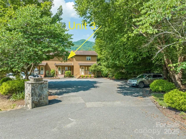 151 Country Club Drive, Whittier, NC, 28789