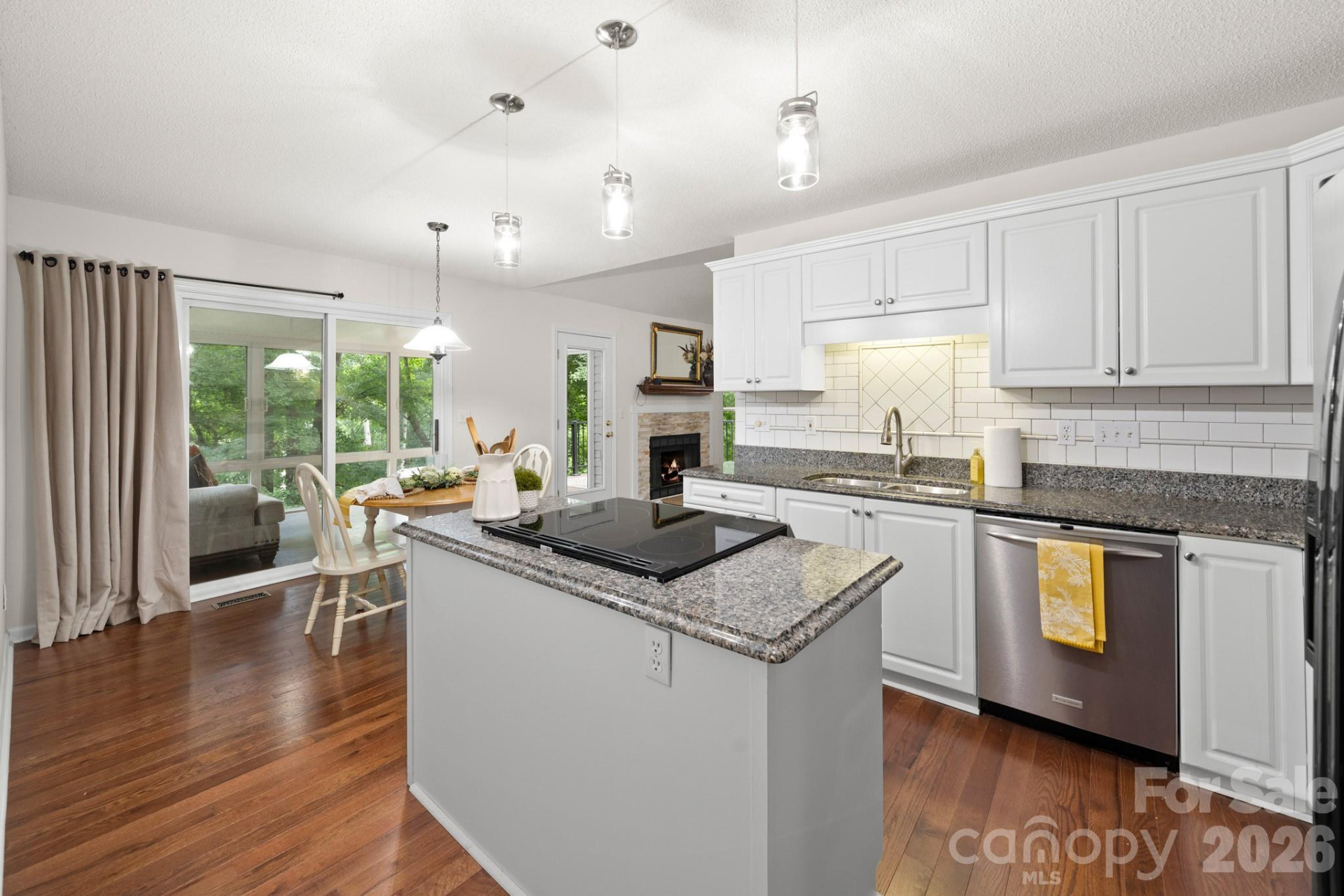 701 Salisbury Road - Photo 18