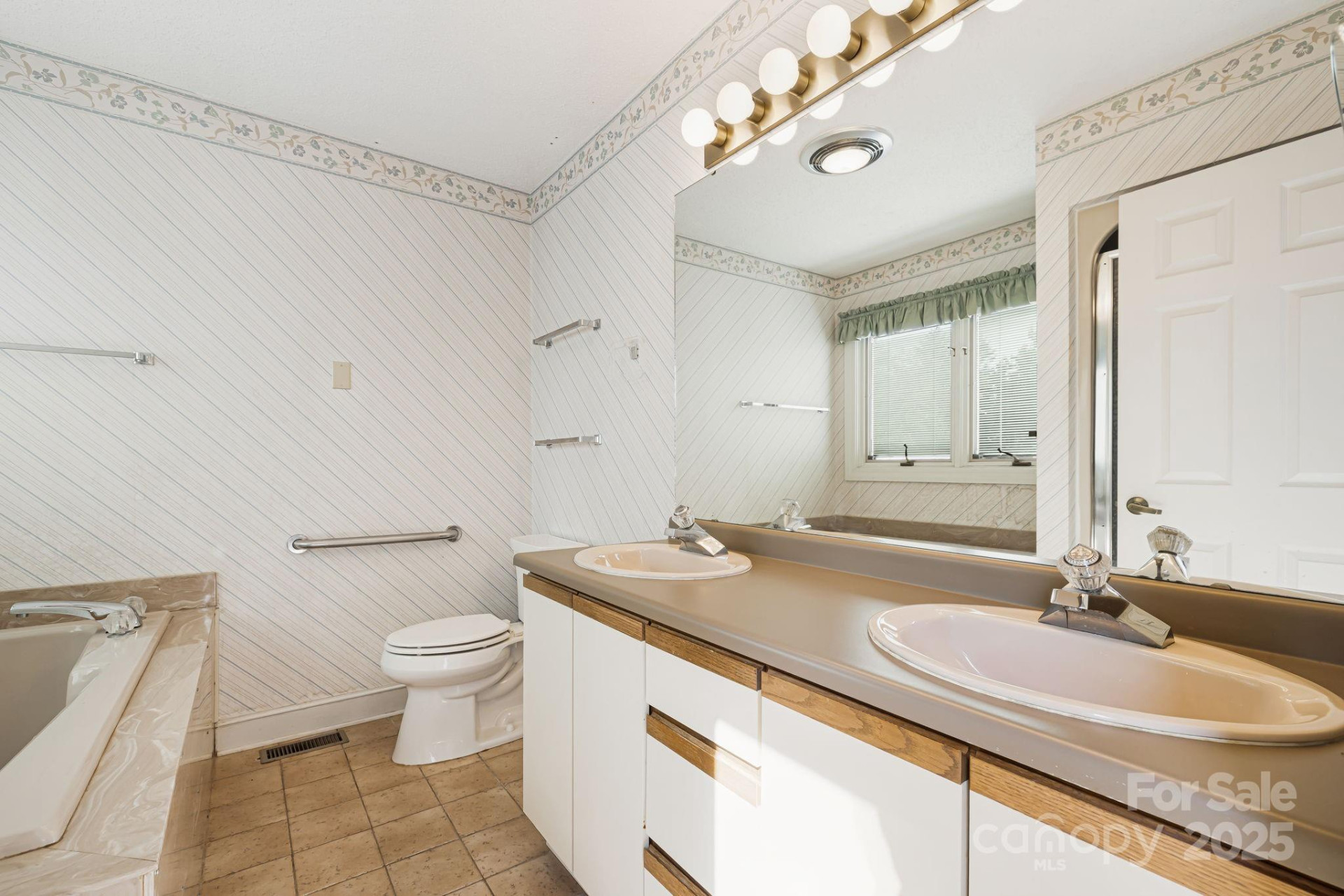 25 Westridge Court - Photo 23