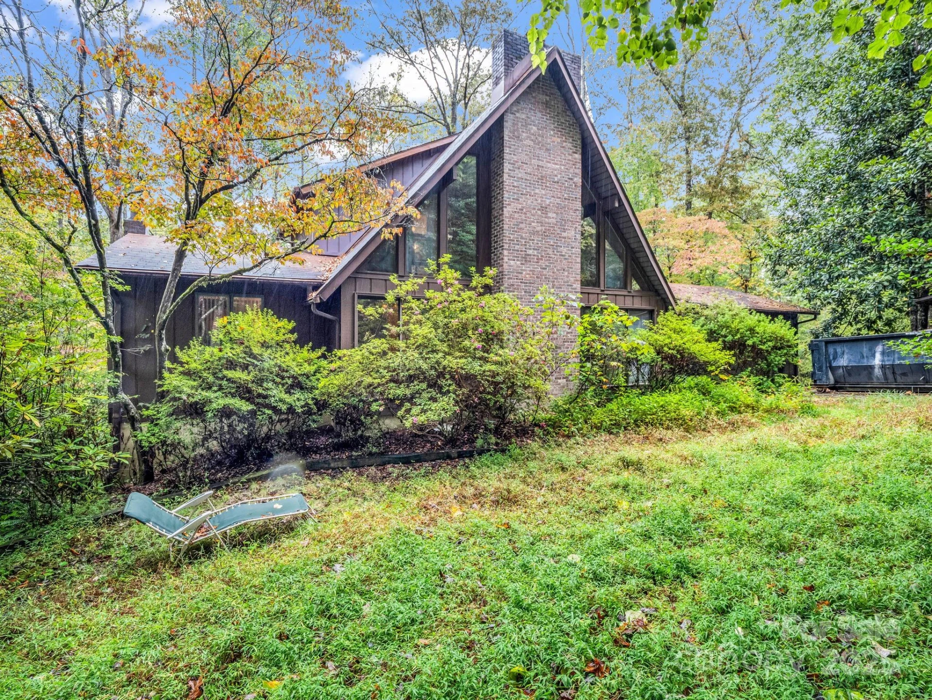 421 Chickadee Lane