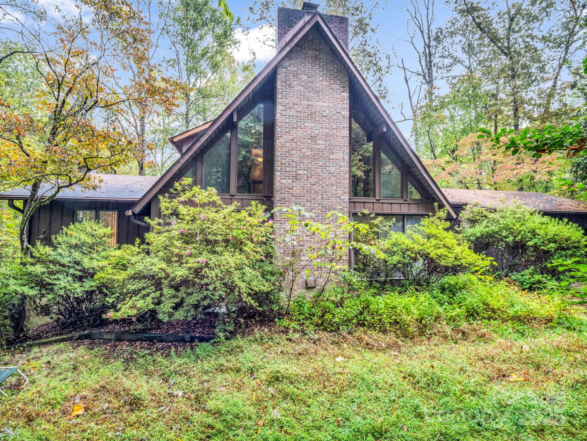 421 Chickadee Lane - Photo 2