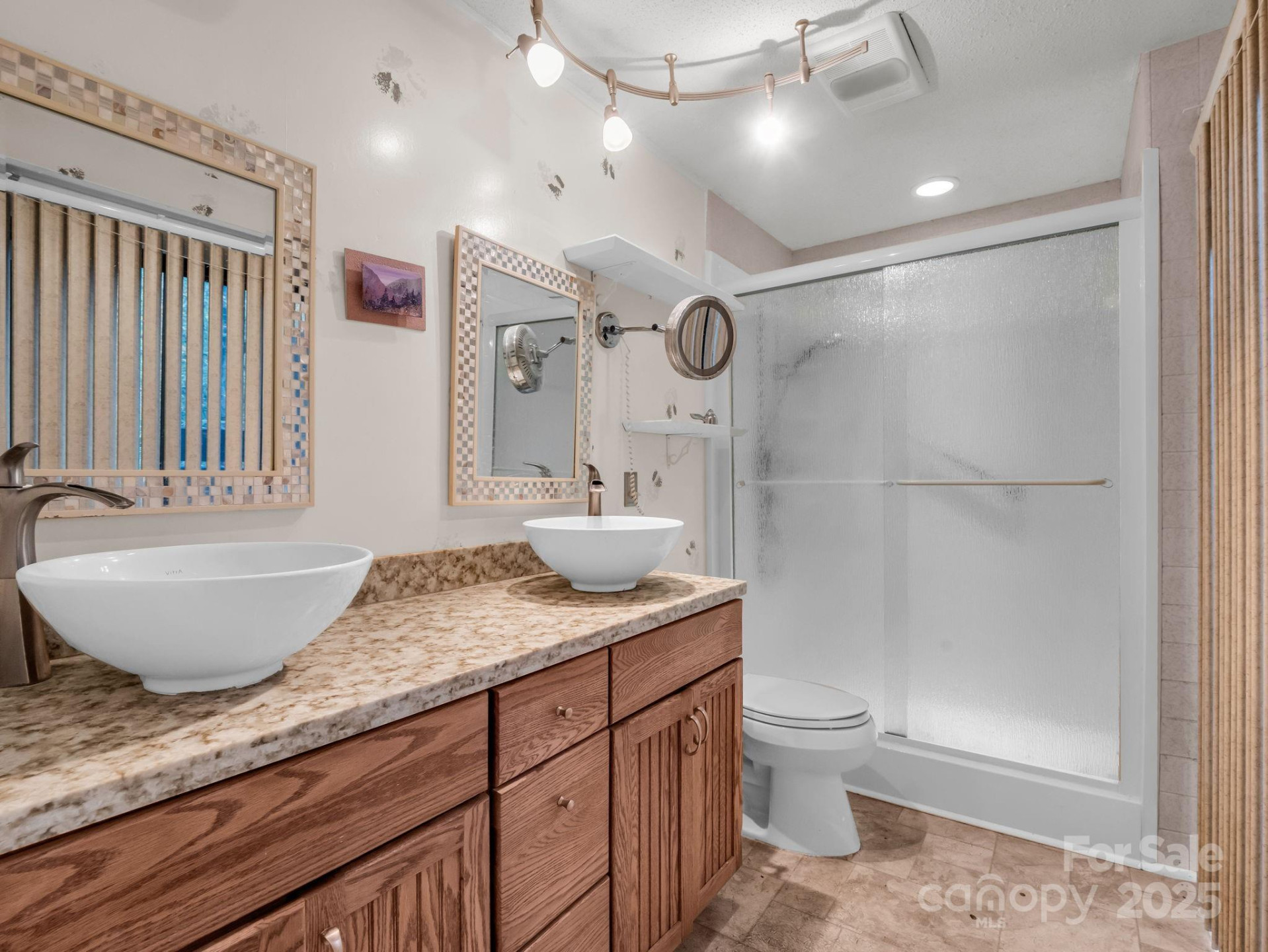 421 Chickadee Lane - Photo 16