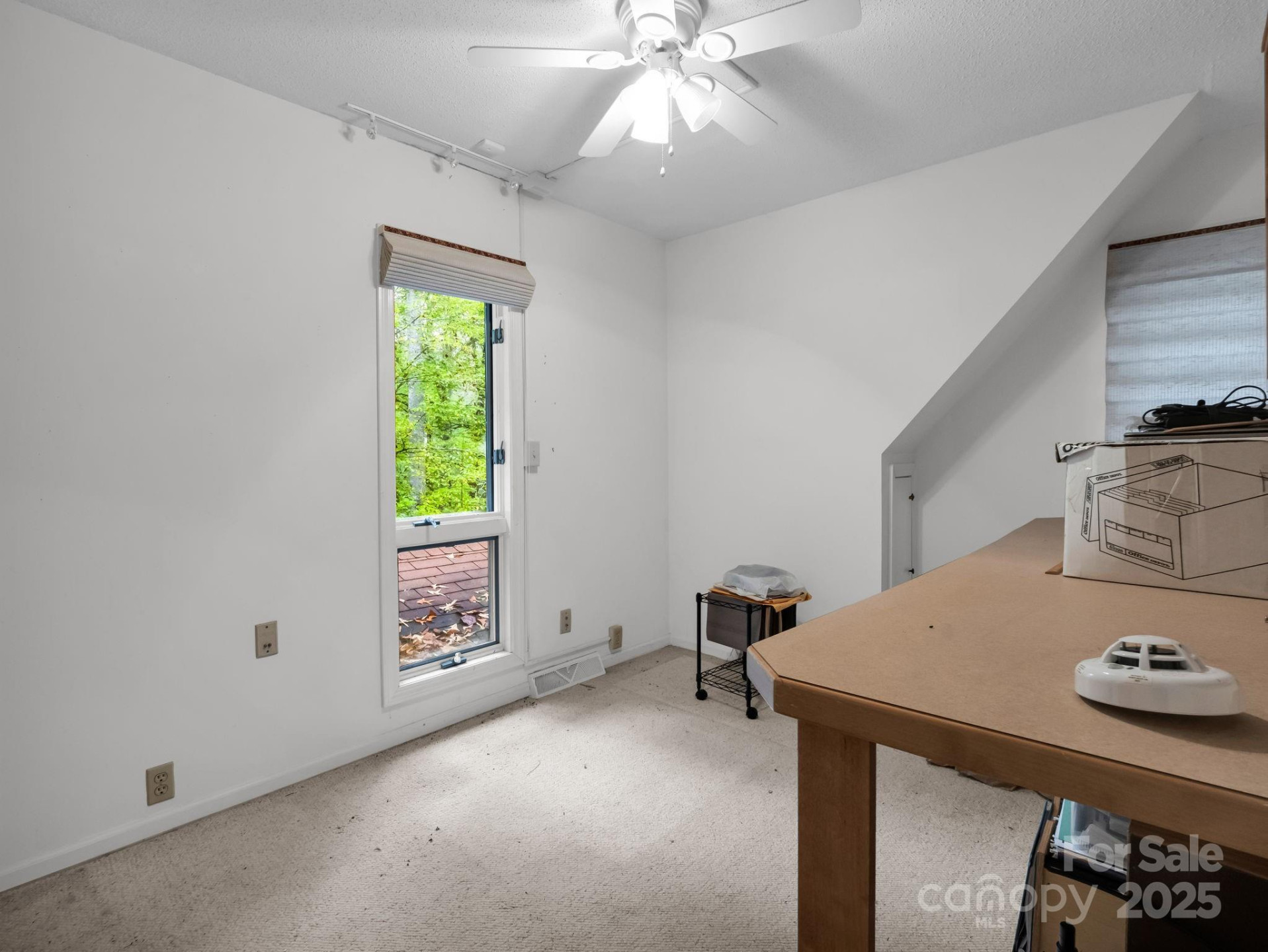 421 Chickadee Lane - Photo 20