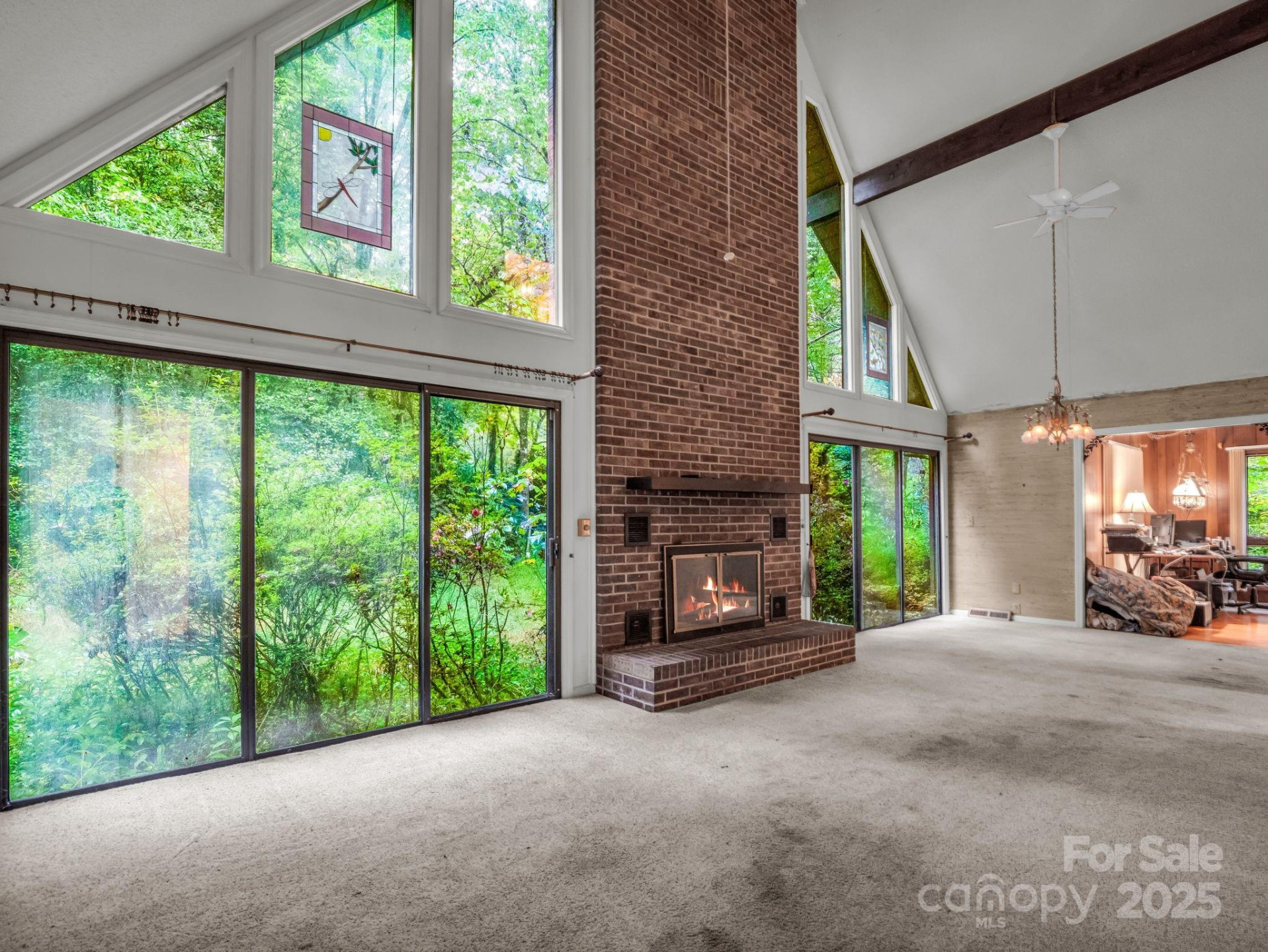 421 Chickadee Lane - Photo 4