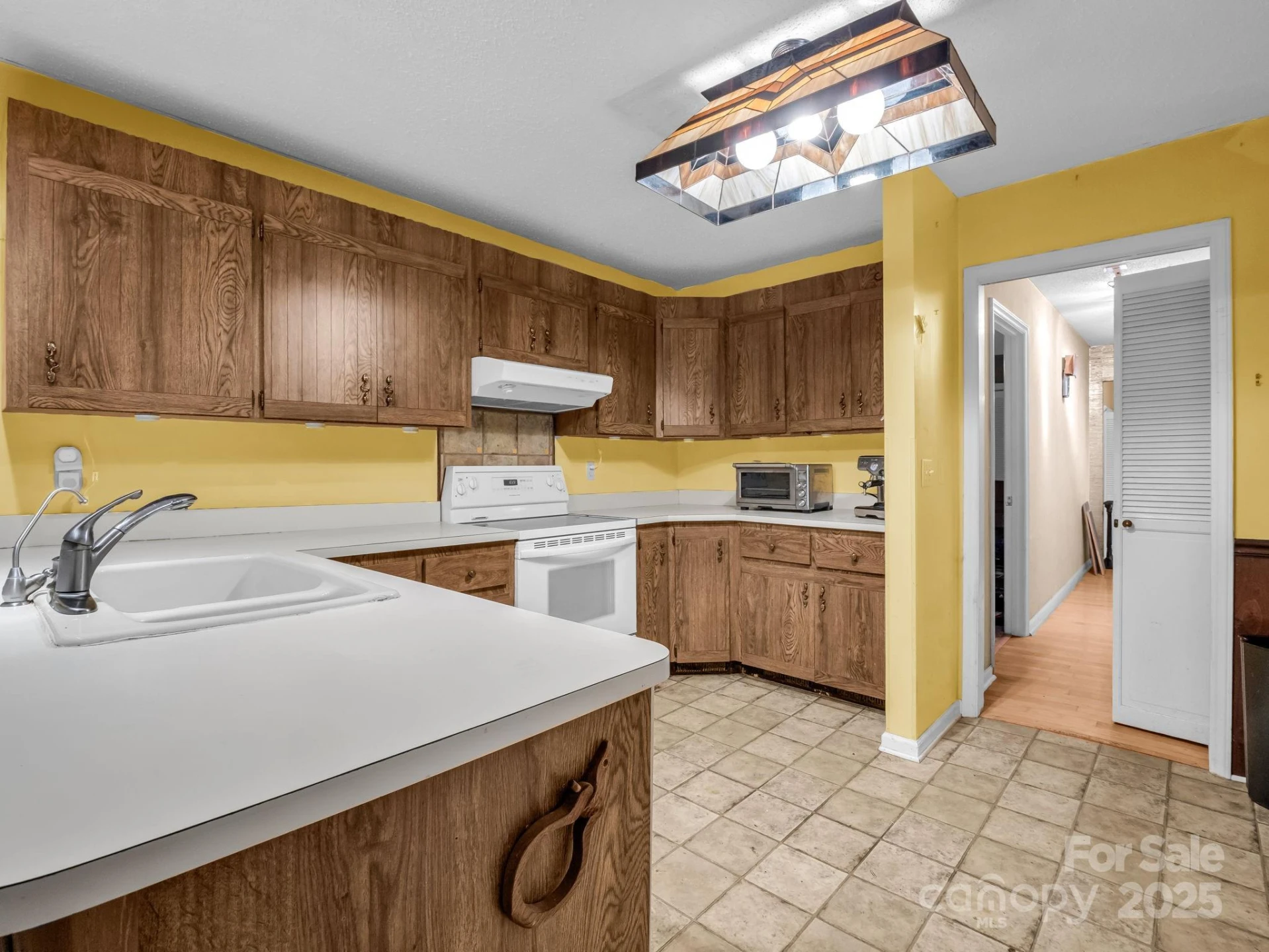 421 Chickadee Lane - Photo 10