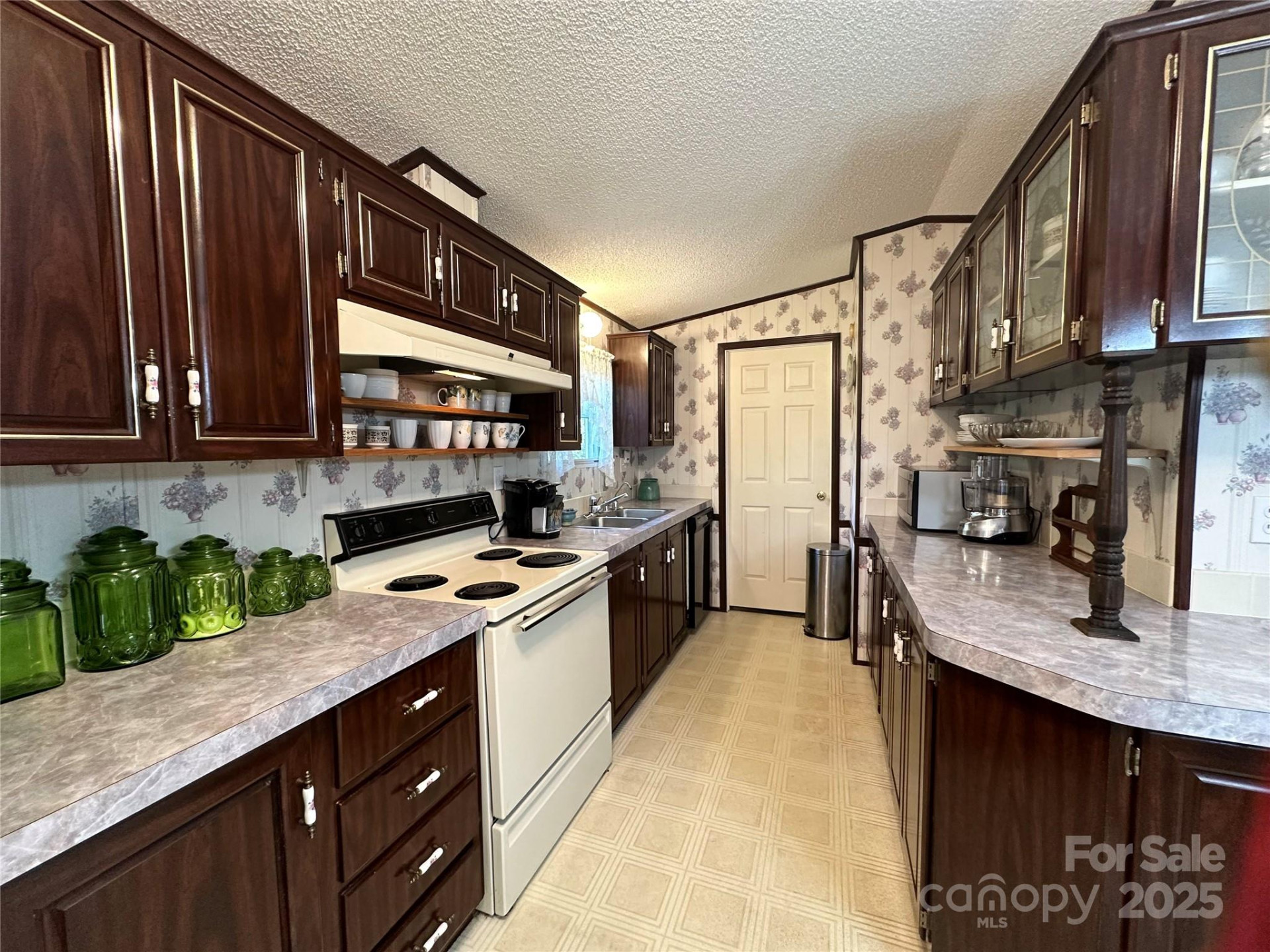 572 Blue Ridge Gem Stone Road - Photo 6