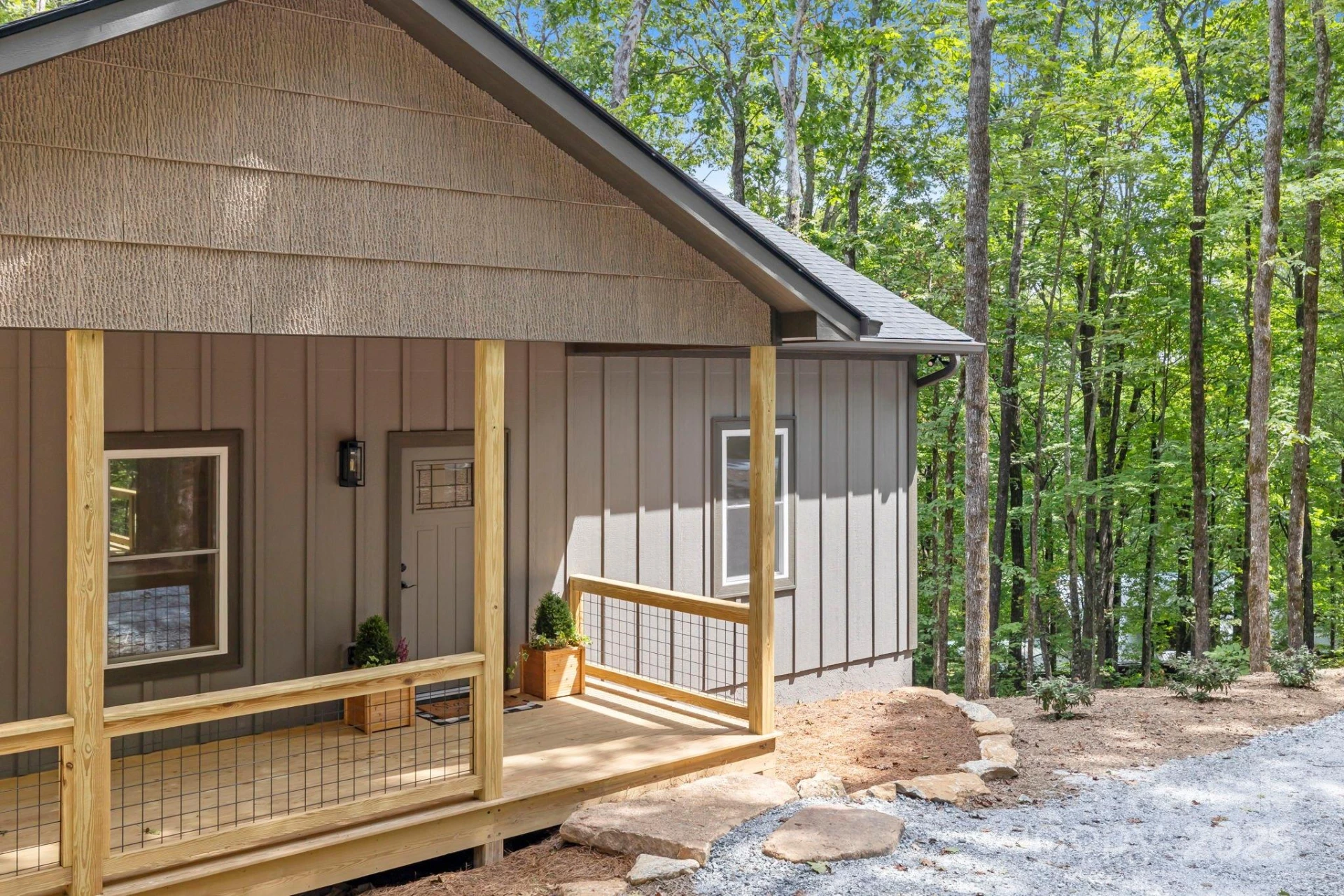 939 Rocky Mountain Road - Photo 3