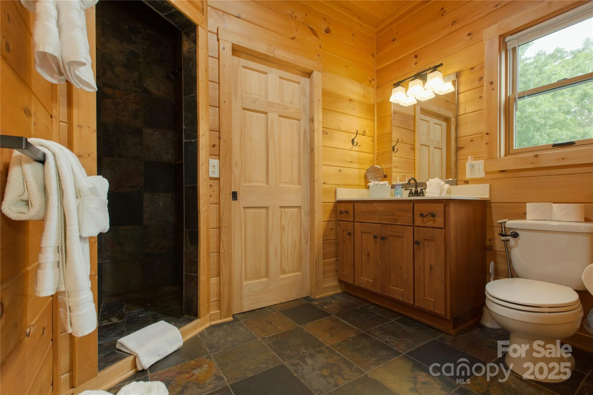 206 Legend Drive - Photo 17